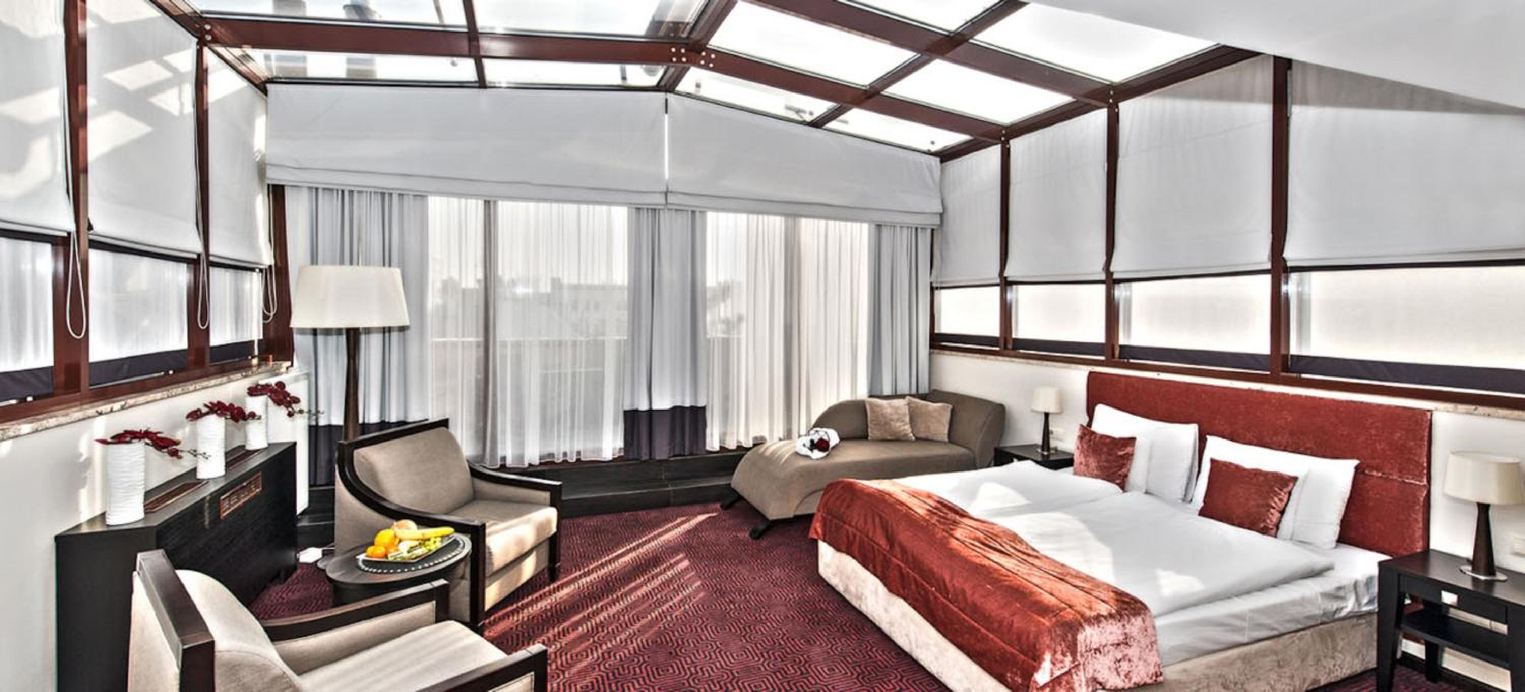 Business Double Room - Photo 2
