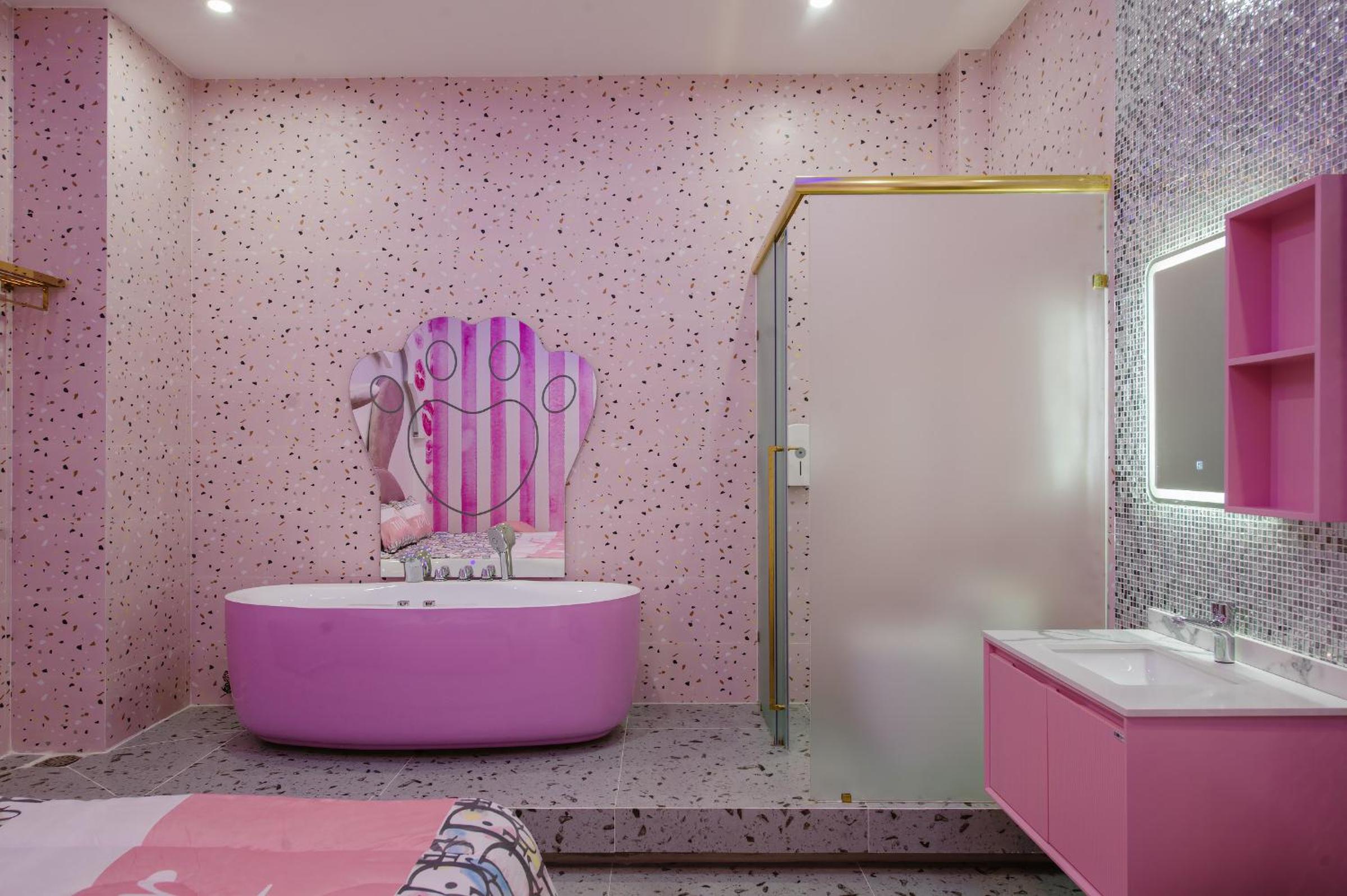 Double Room - Photo 6
