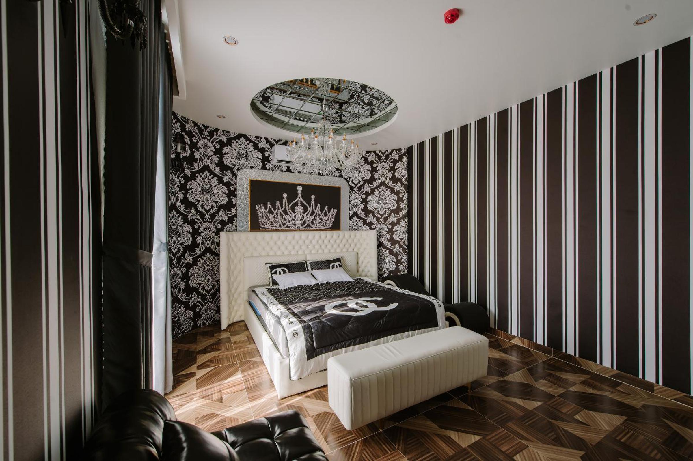 Double Room - Photo 23