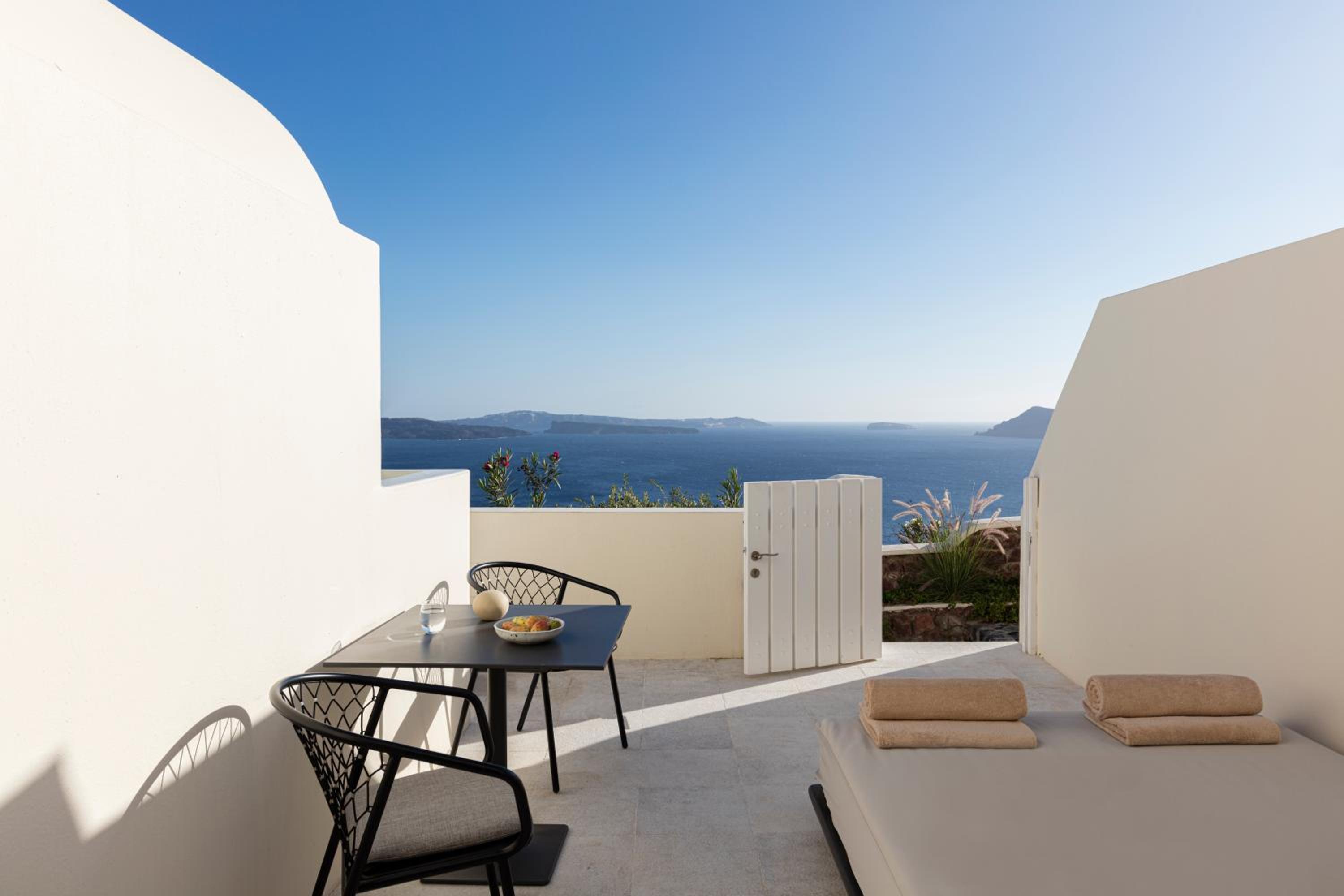 Junior Suite with Plunge Pool - Photo 8