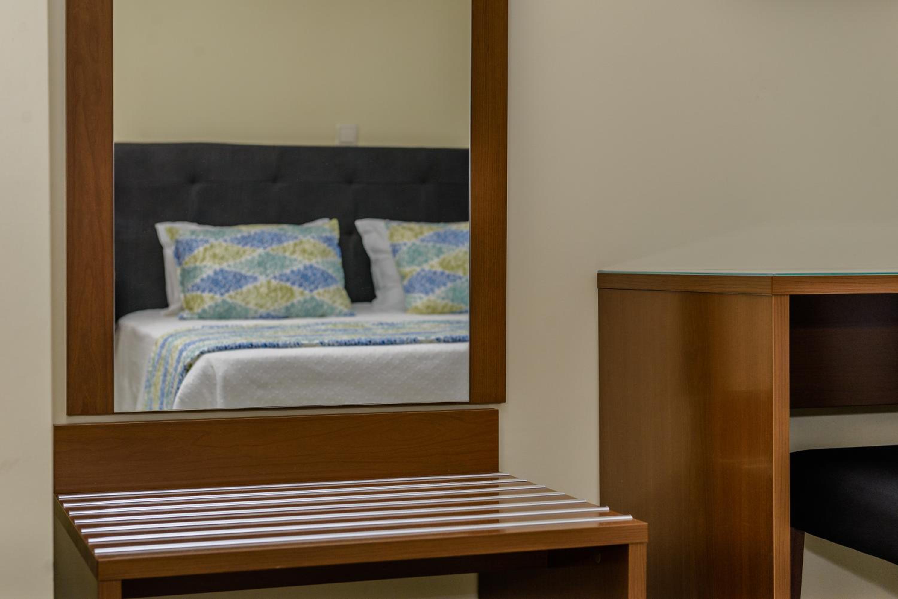 Premium Room - Photo 9