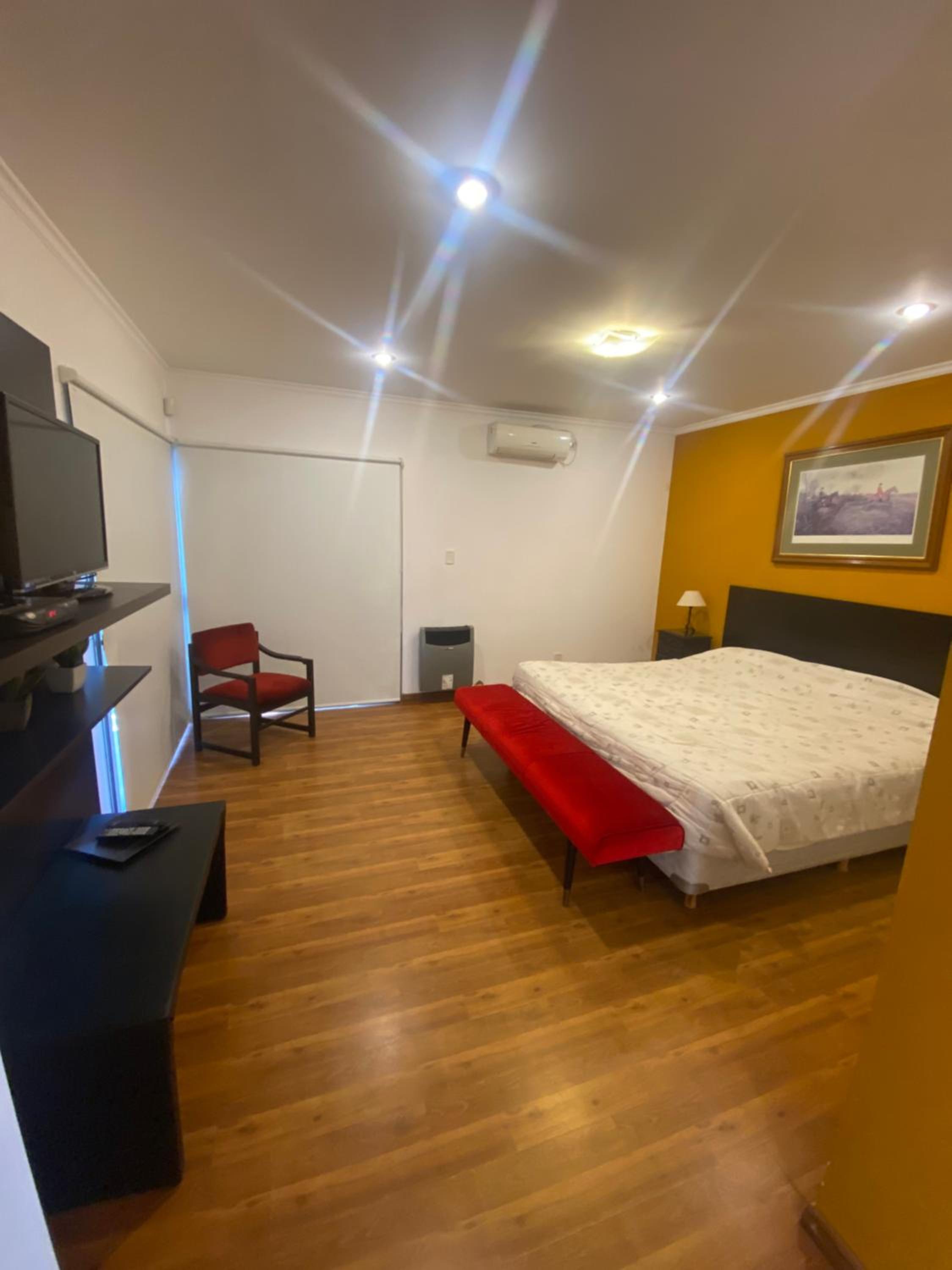 Two-Bedroom House photo 3