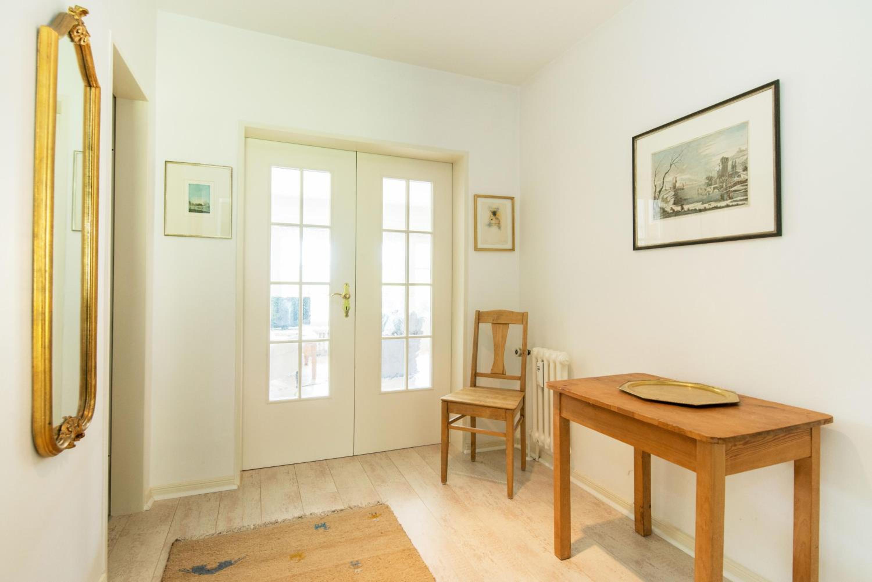 Apartment with Terrace photo 2