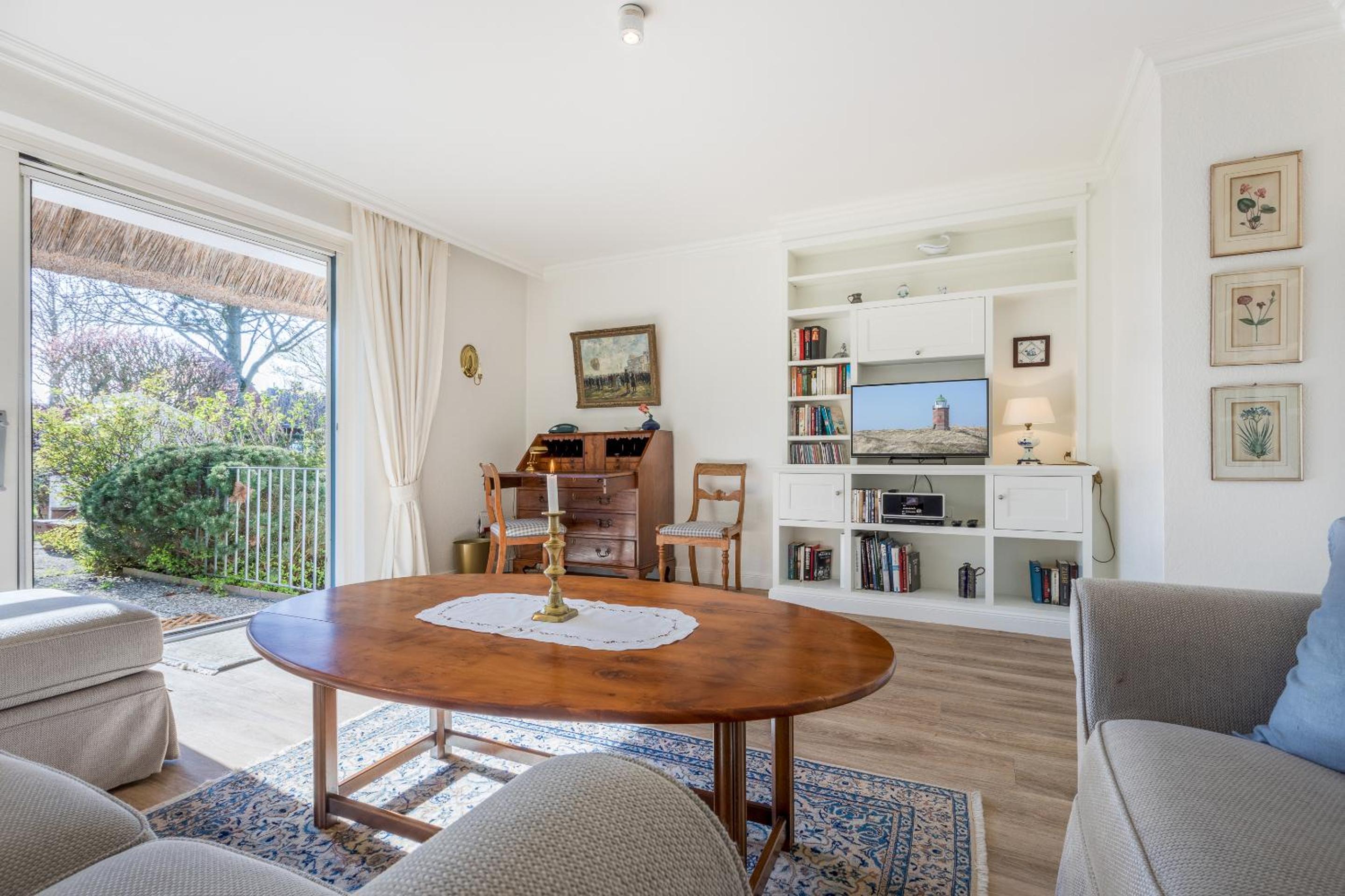 Apartment with Terrace photo 1