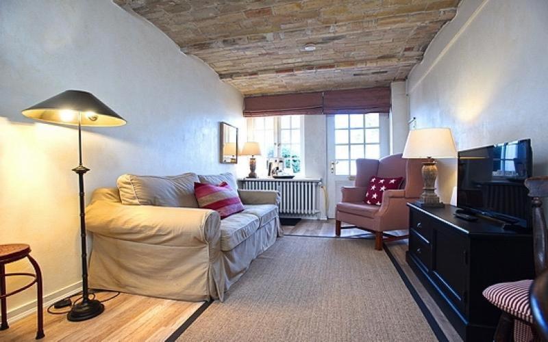 Apartment with Terrace photo 1