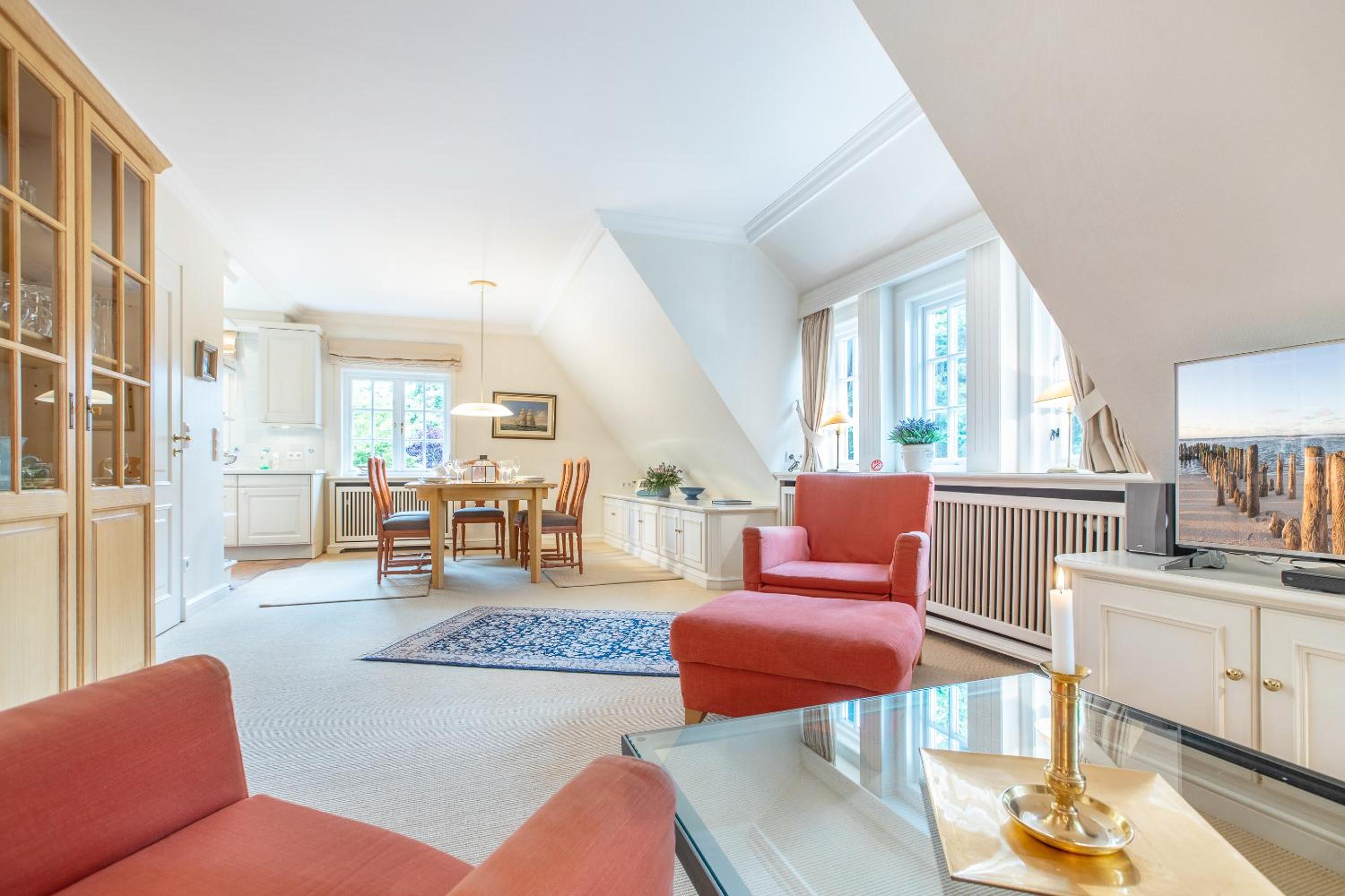 Apartment - Split Level photo 2