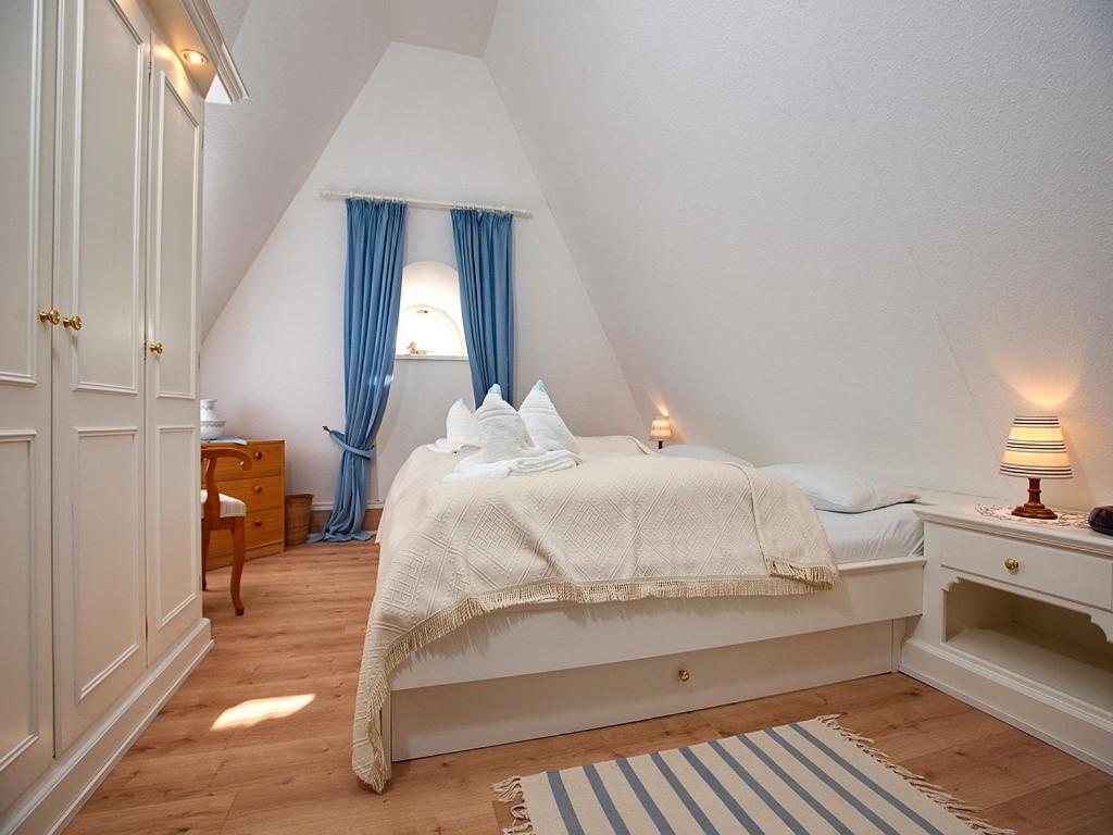 Apartment - Split Level photo 3