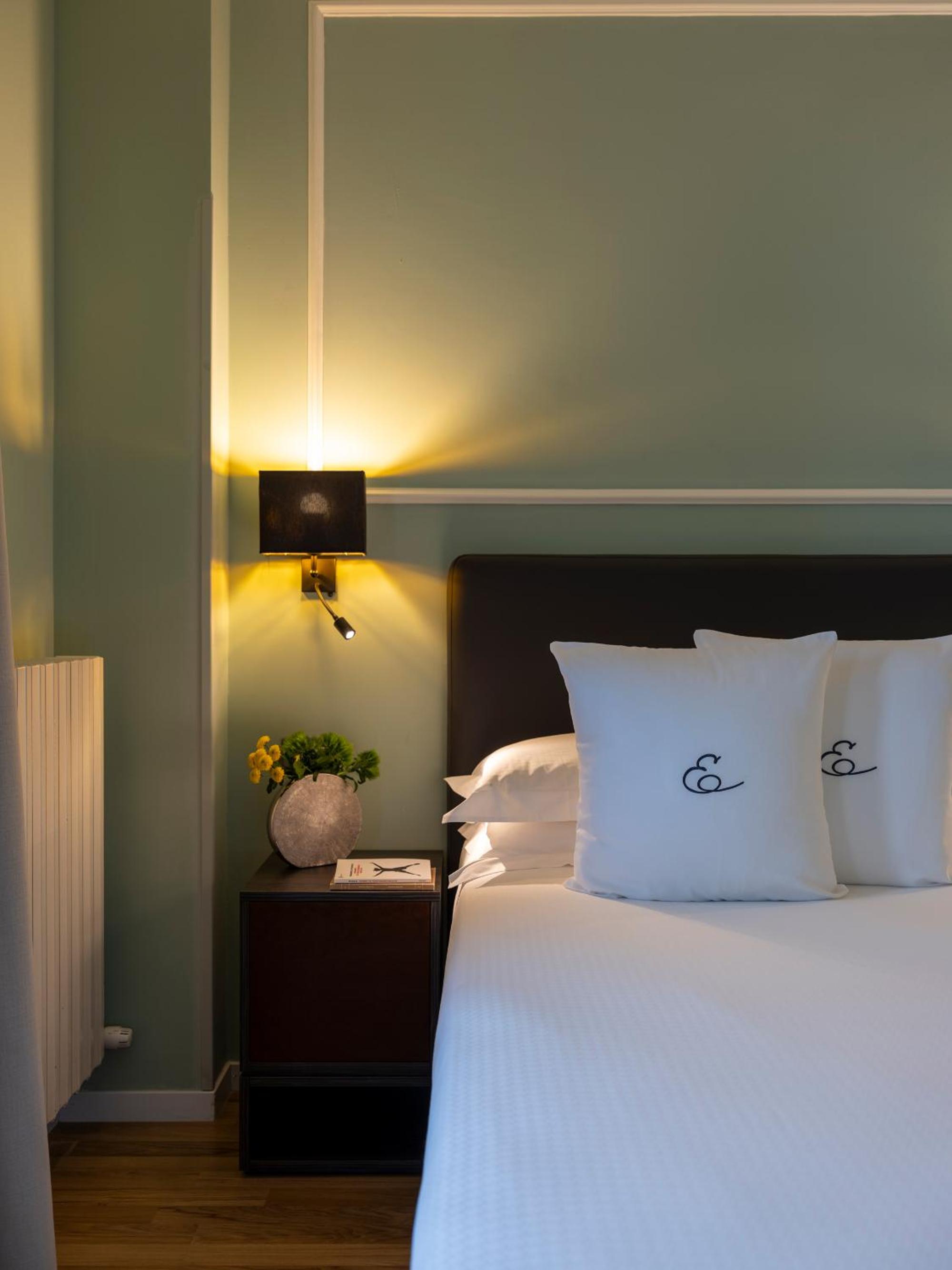 Double Room - Photo 8