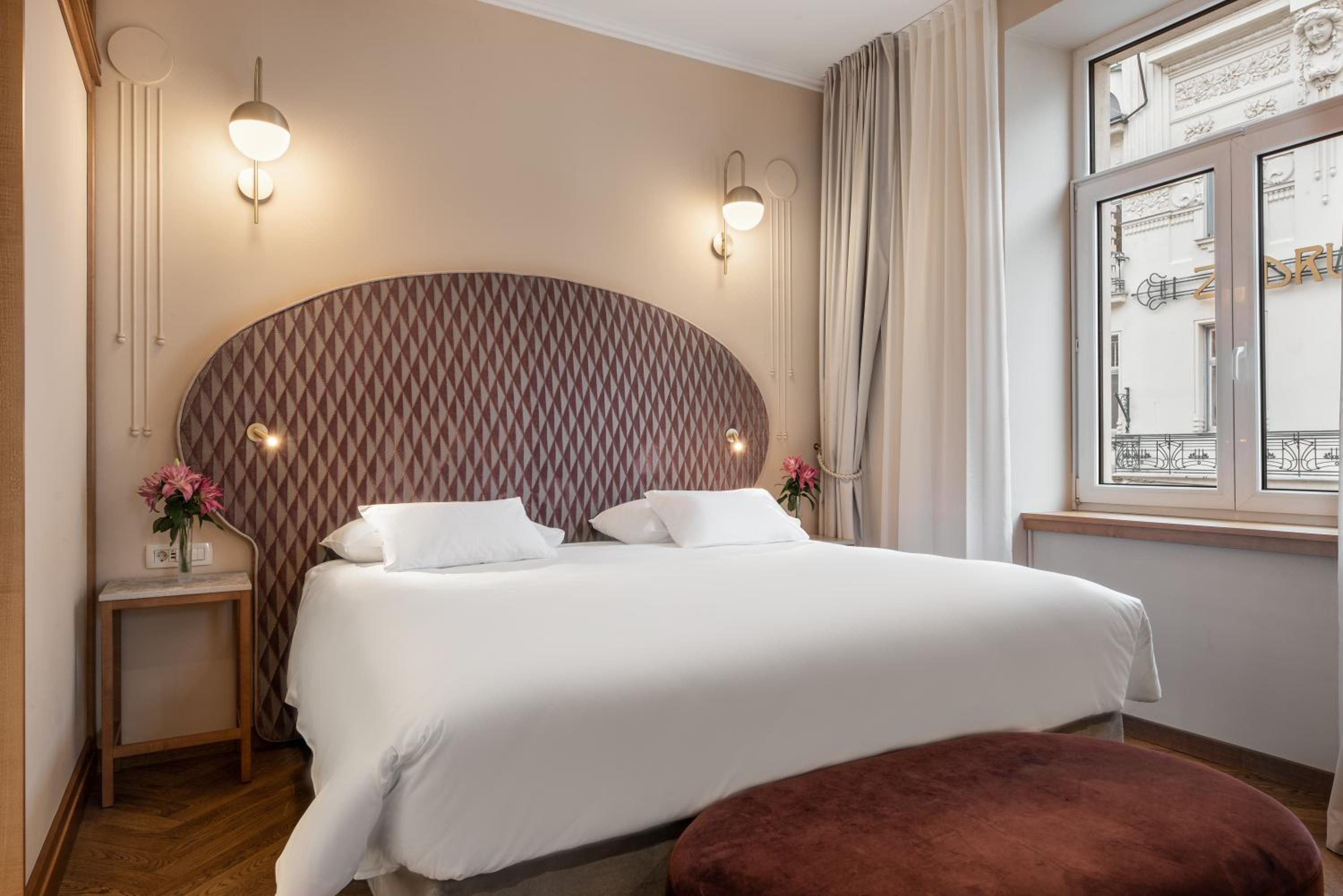 Grand Deluxe Double Room - Photo 6