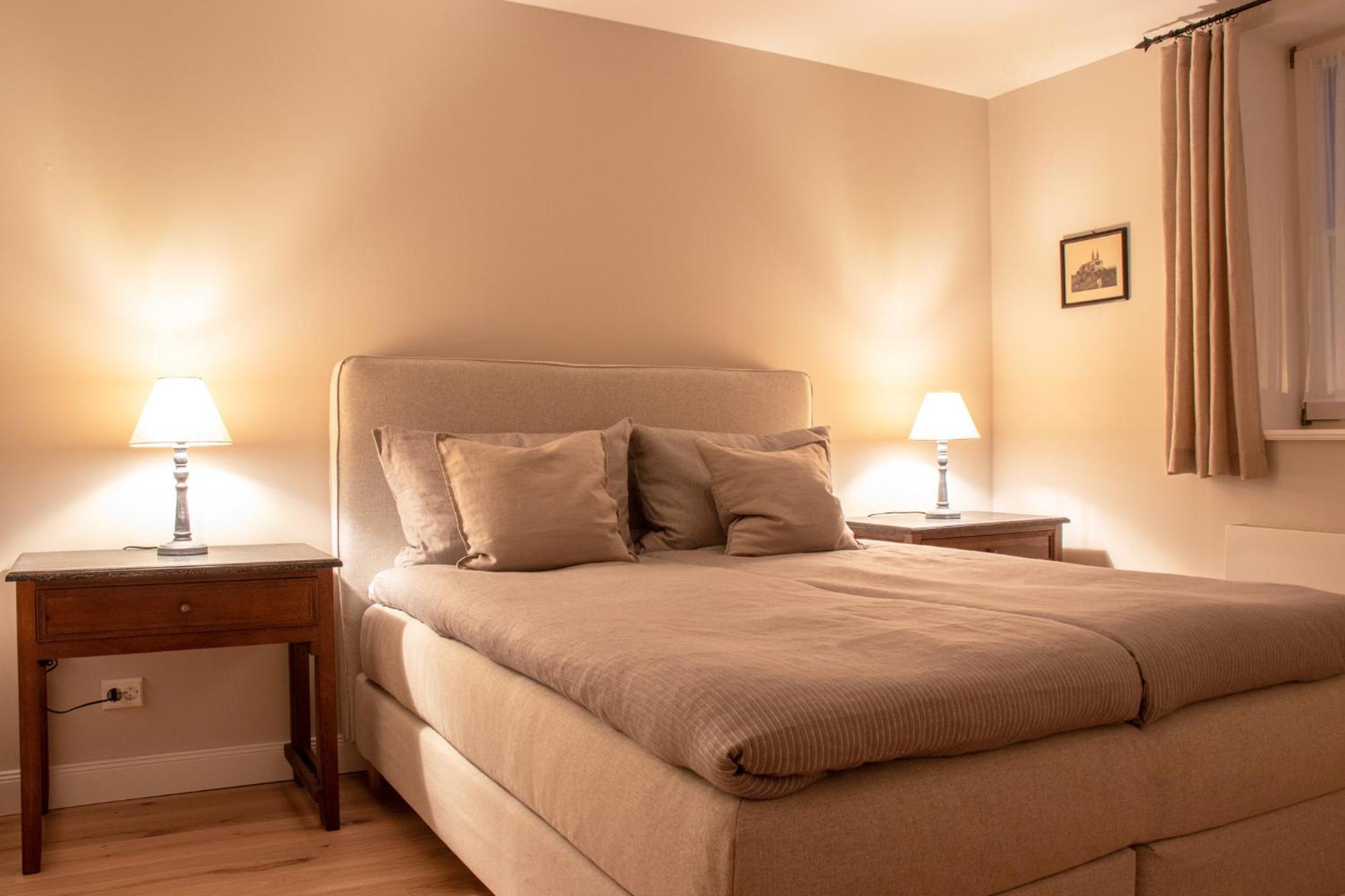 Two-Bedroom Apartment - Photo 4