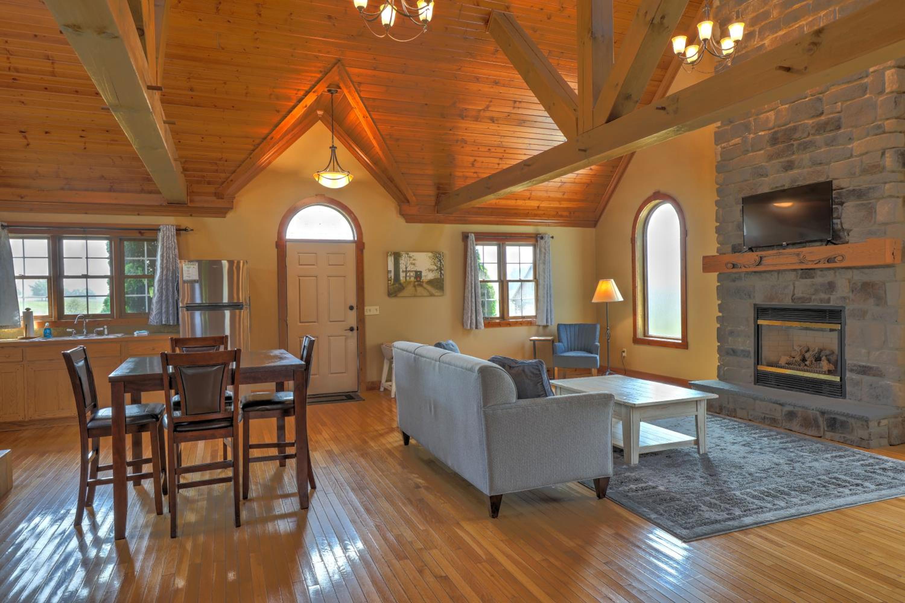 Villa photo 3