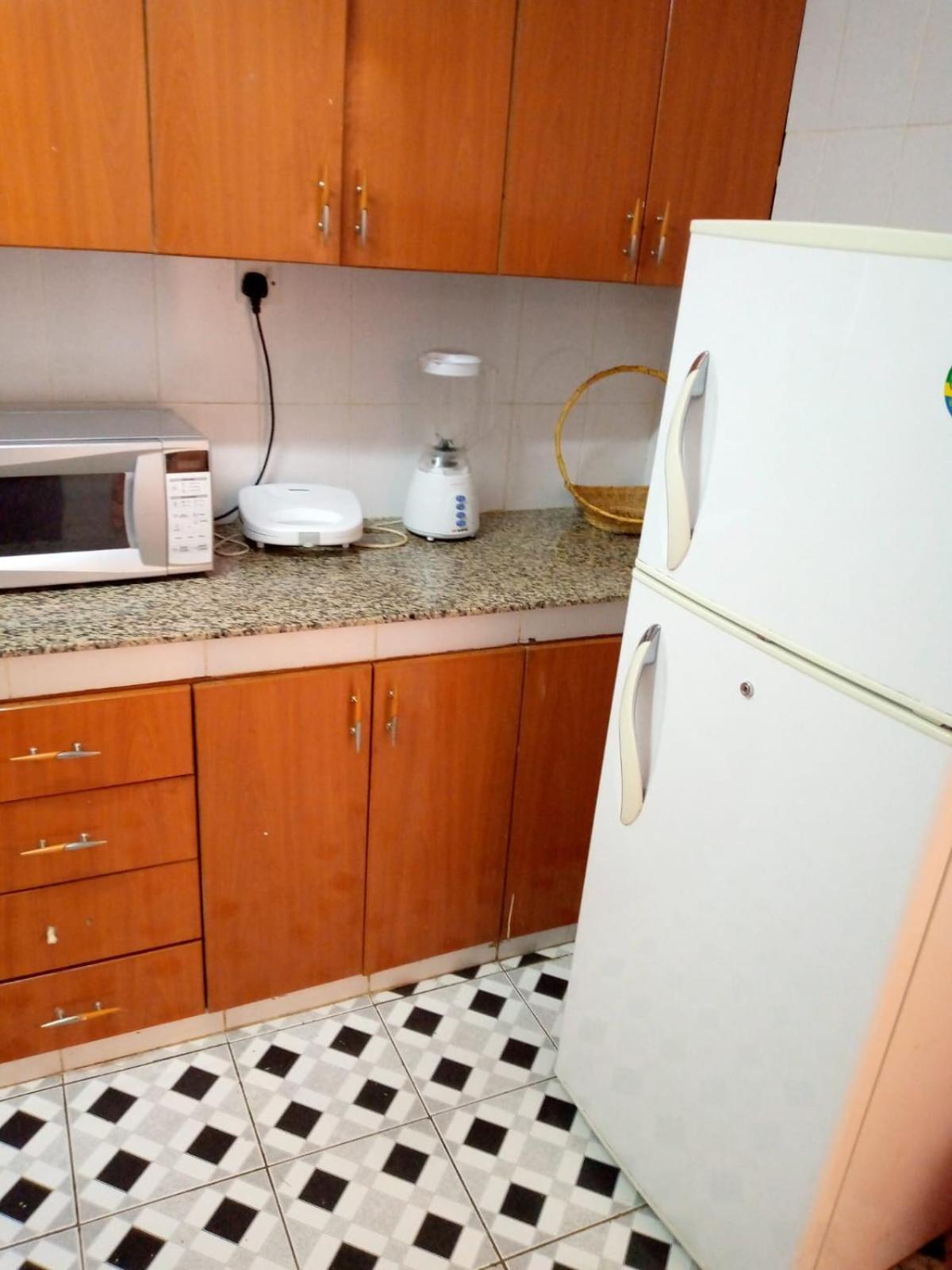 Three-Bedroom Apartment - Photo 5