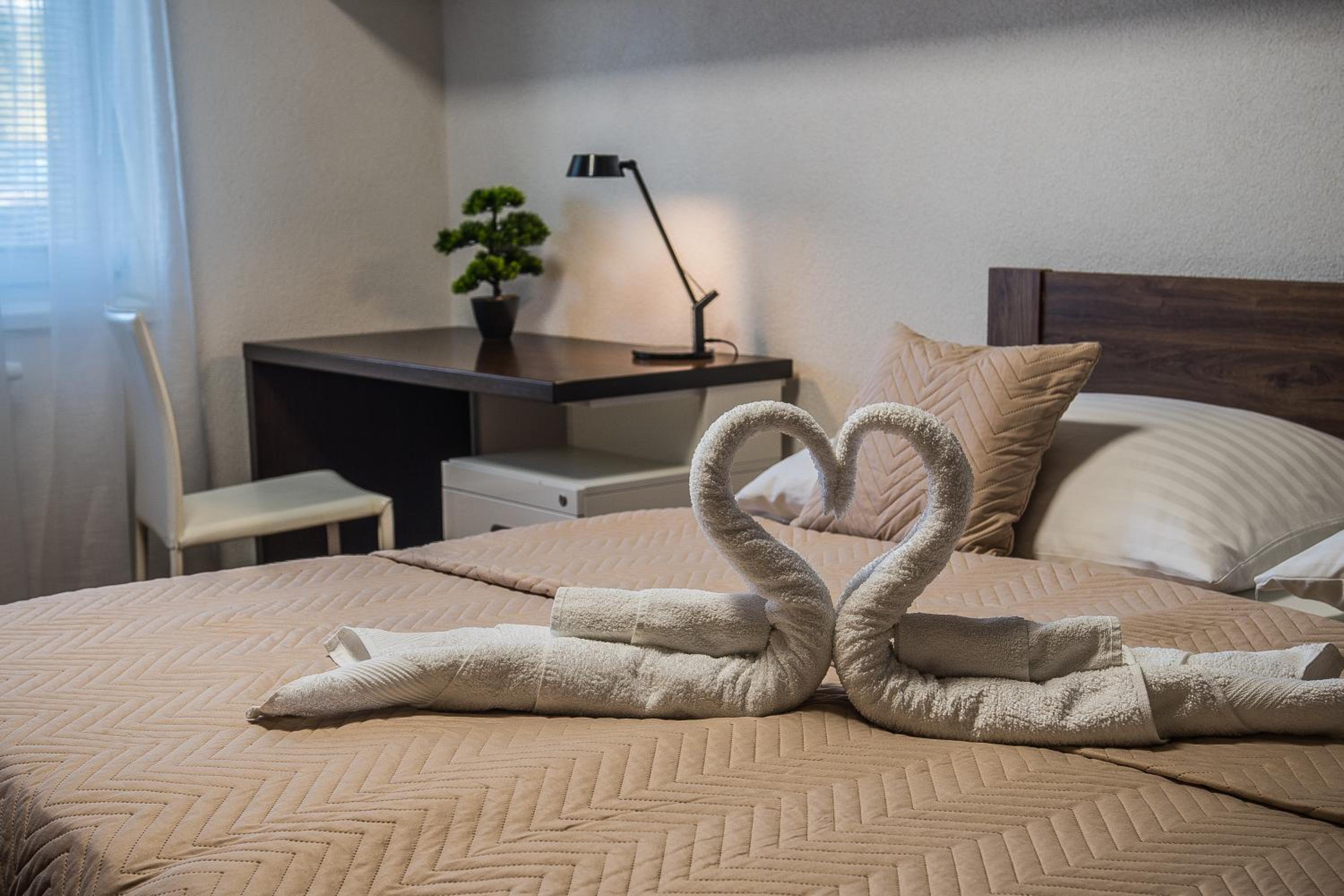 Standard Double Room - Photo 4