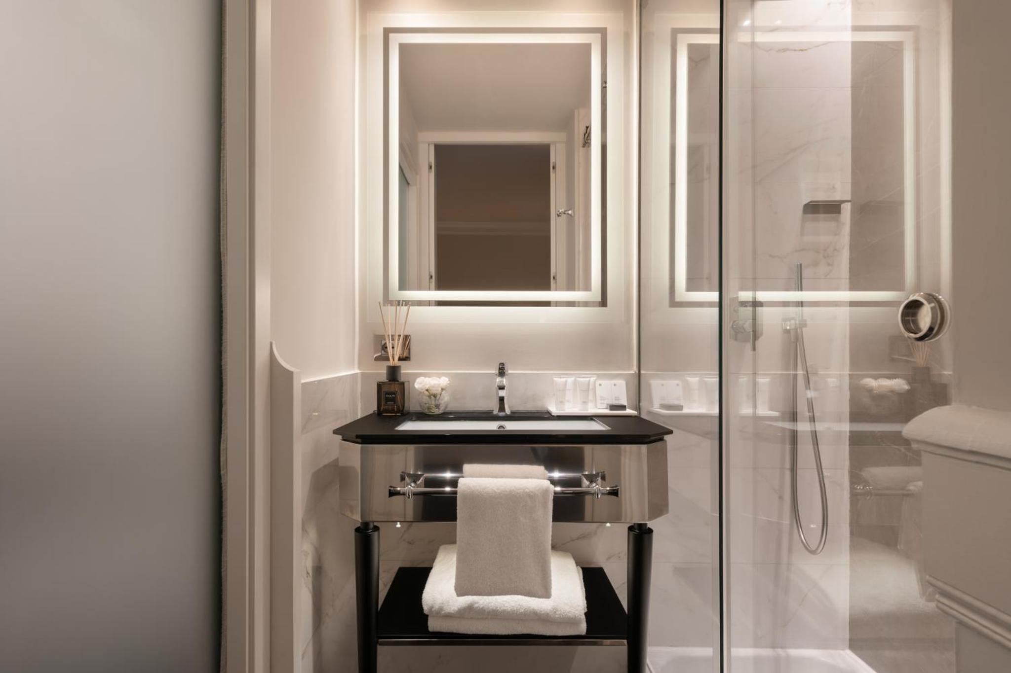 Available room