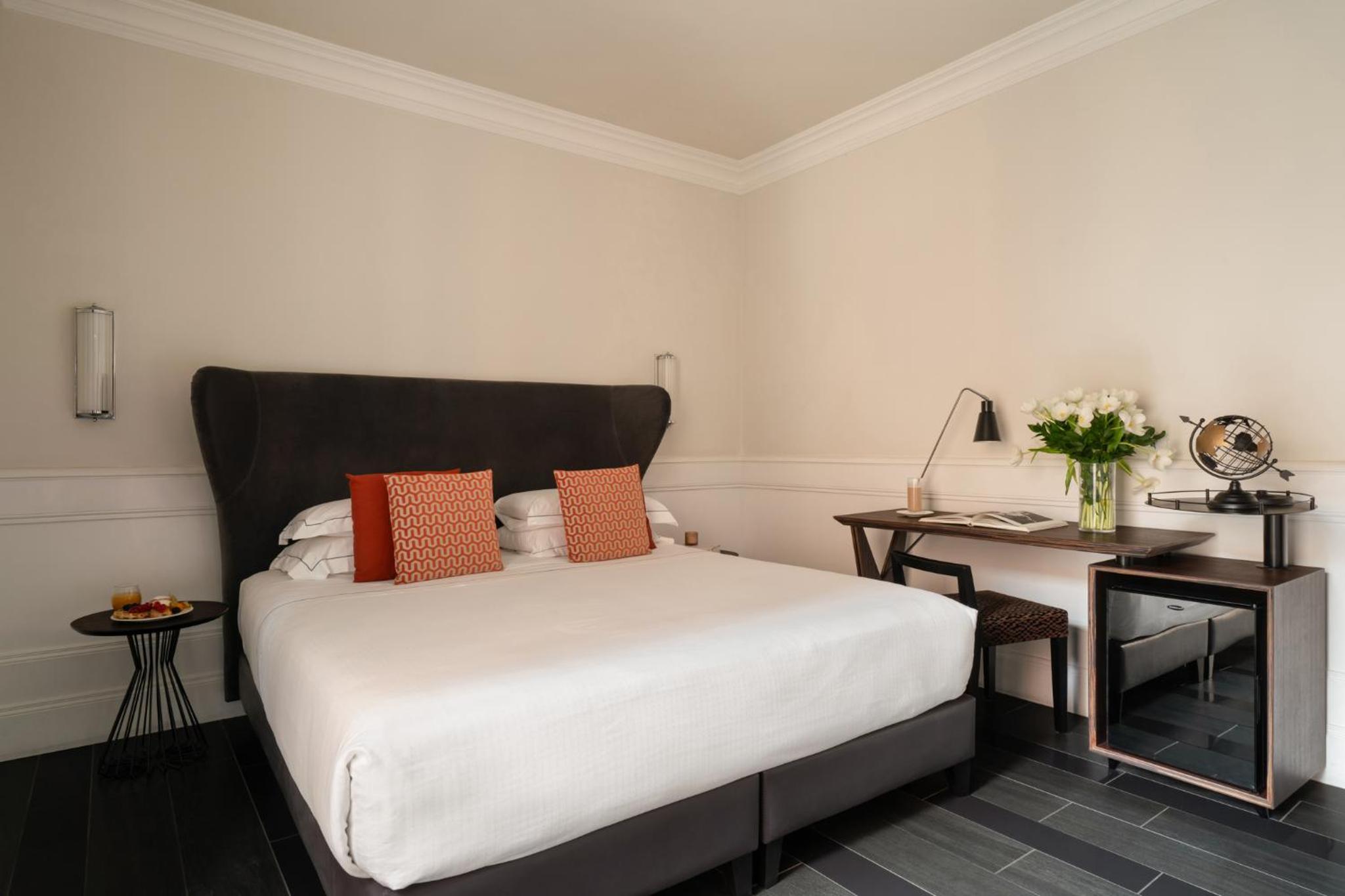 Available room