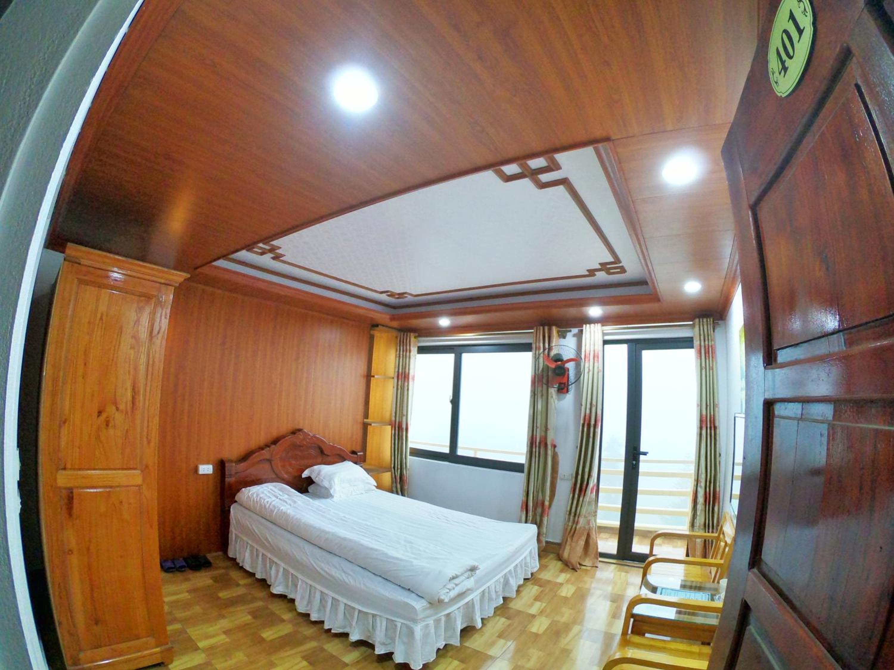Double Room with Balcony - Photo 1