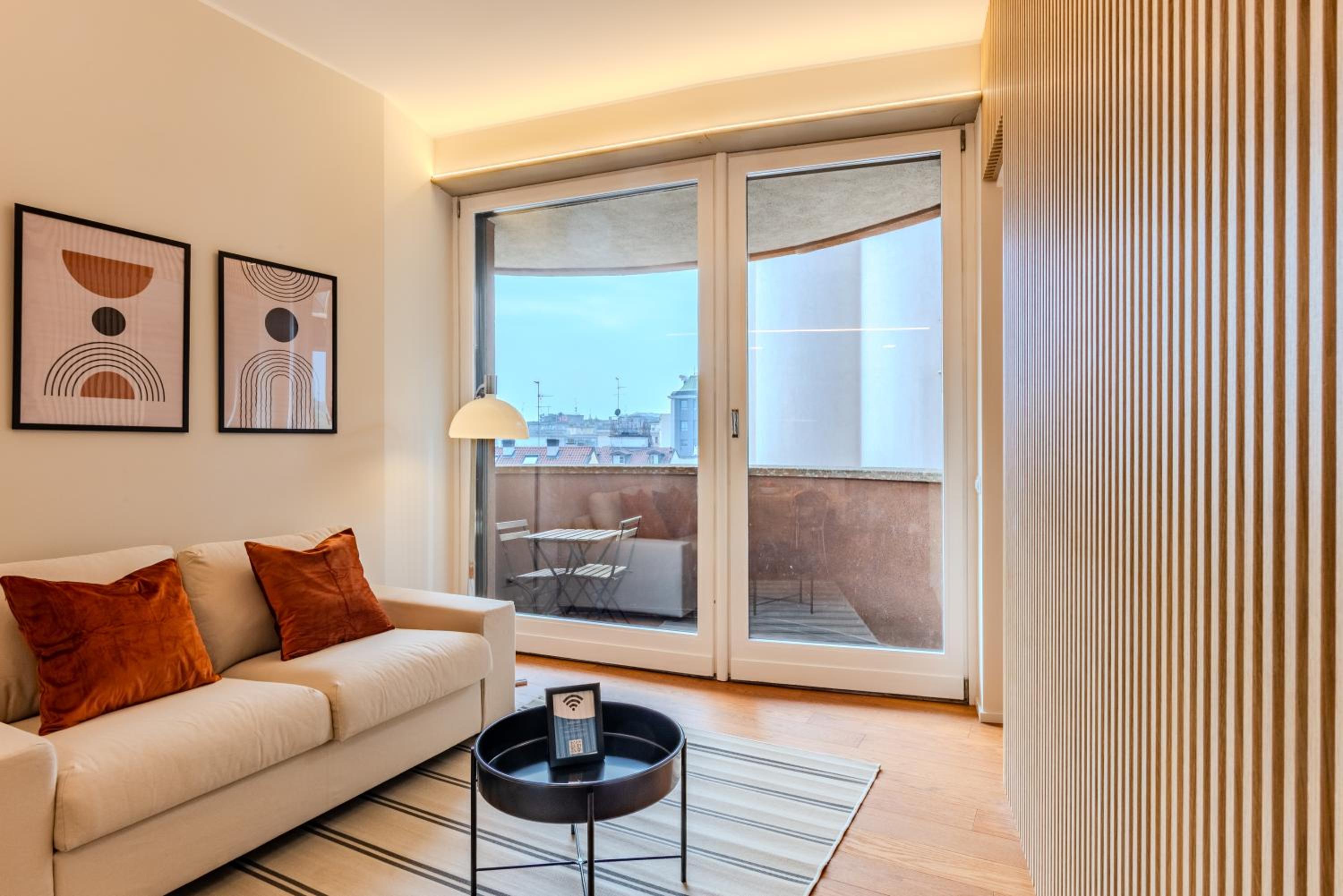 One-Bedroom Apartment