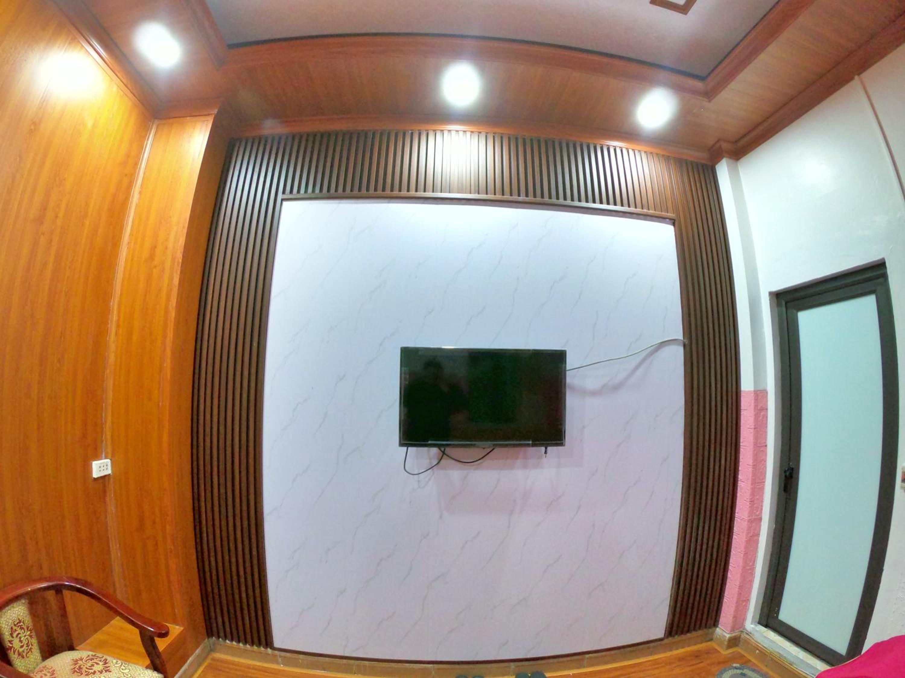 Standard Double Room - Photo 16