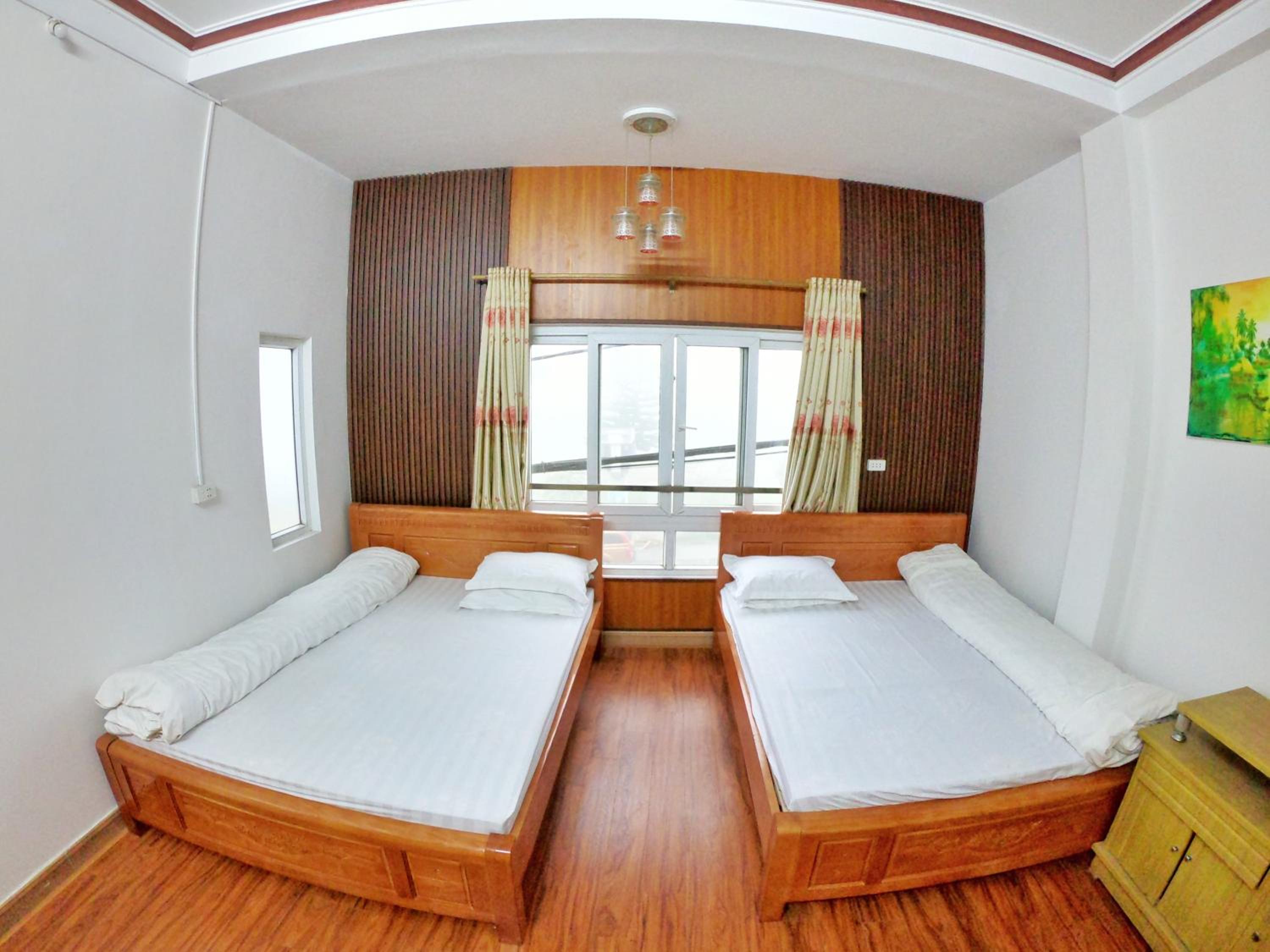 Double or Twin Room with View - Photo 1