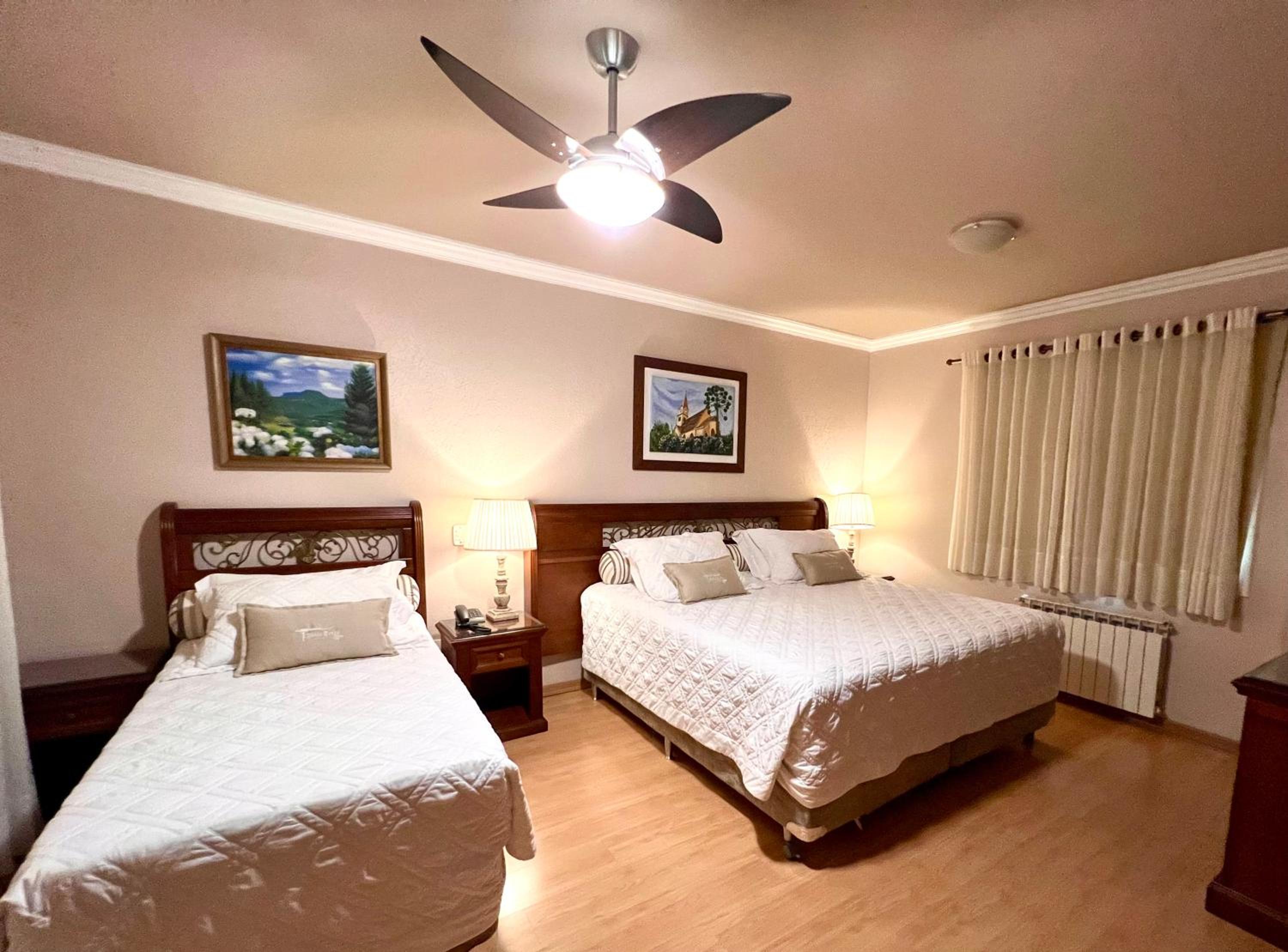 Suite - Upper Floor photo 1
