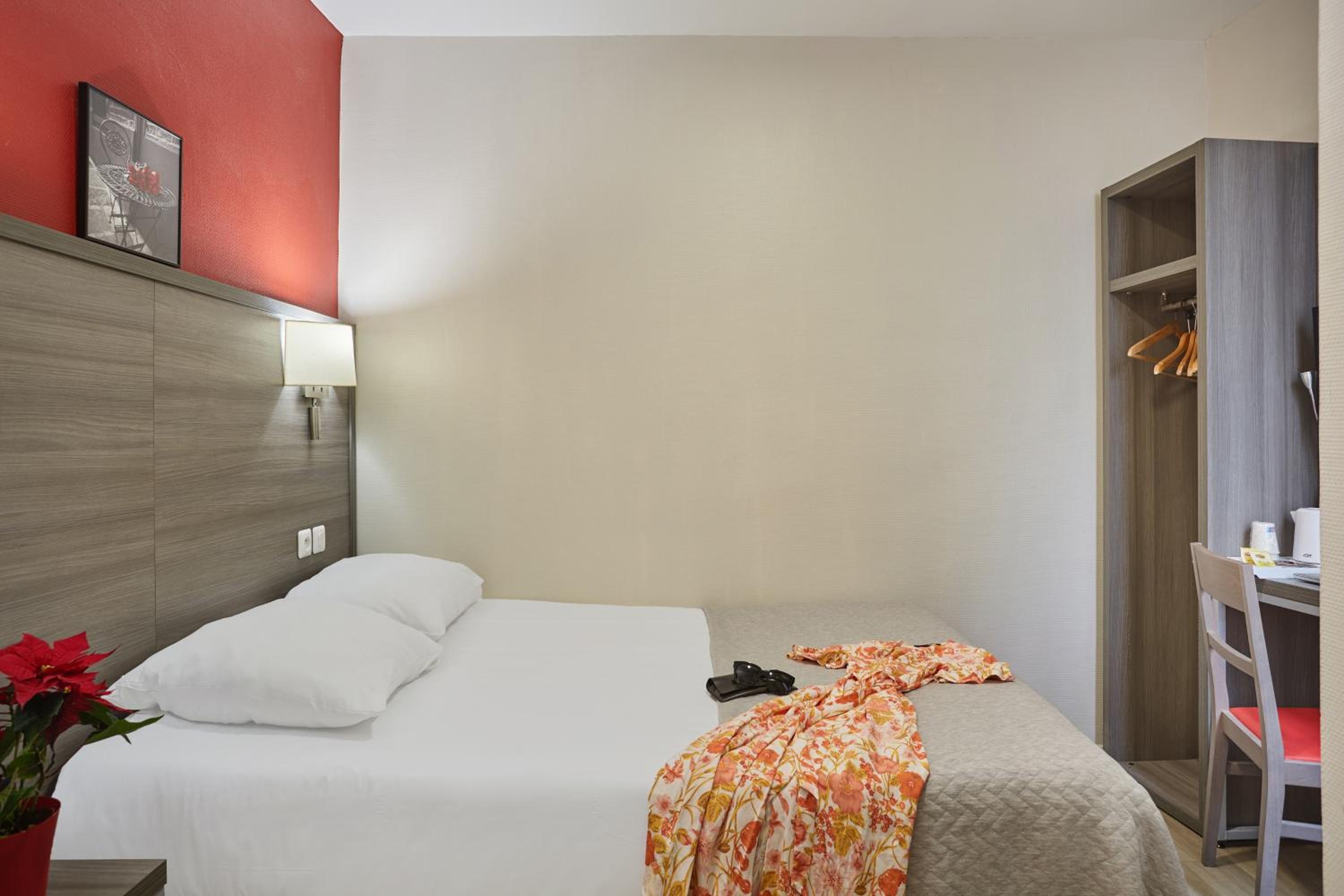 Single Room photo 1