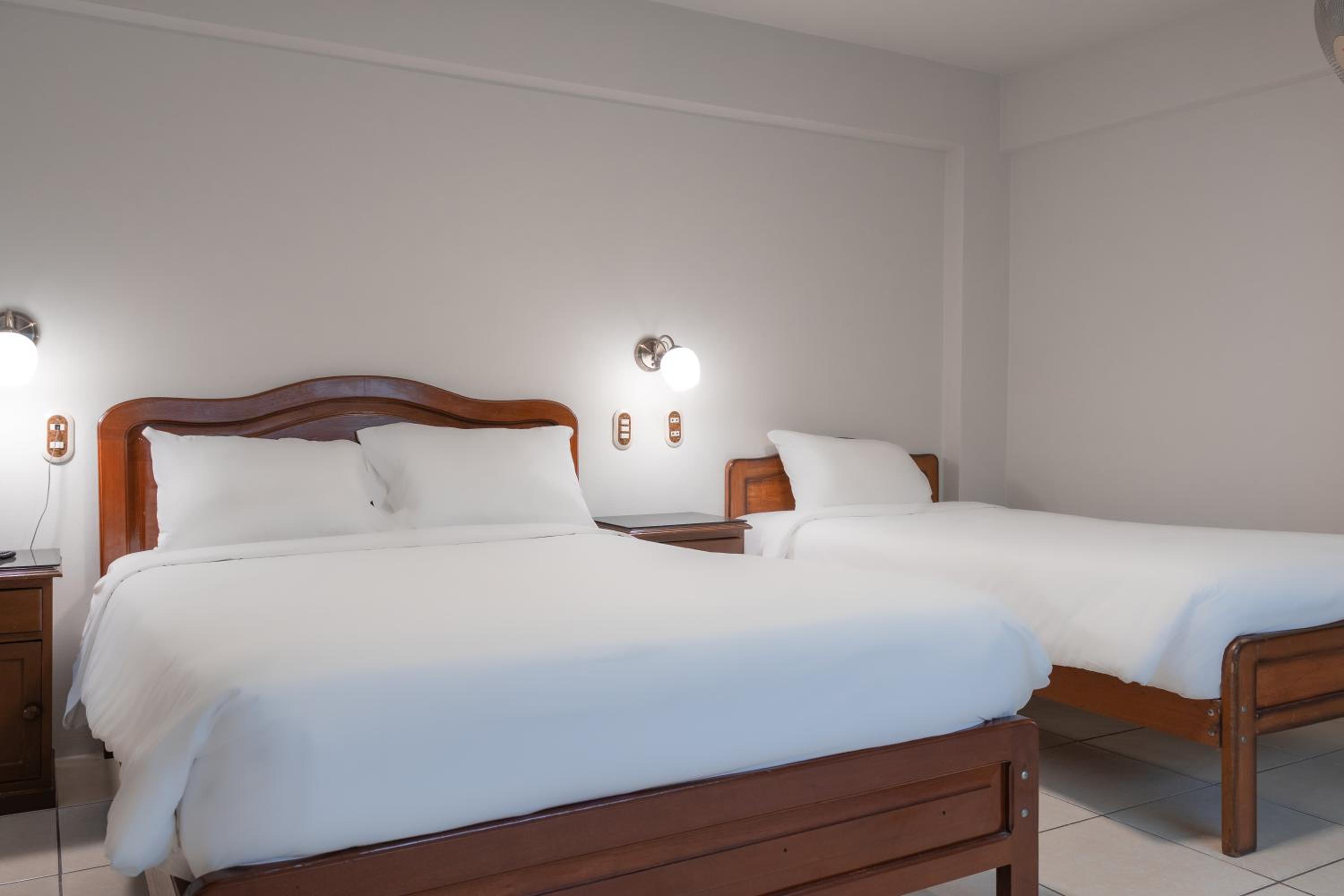 Standard Twin Room photo 1