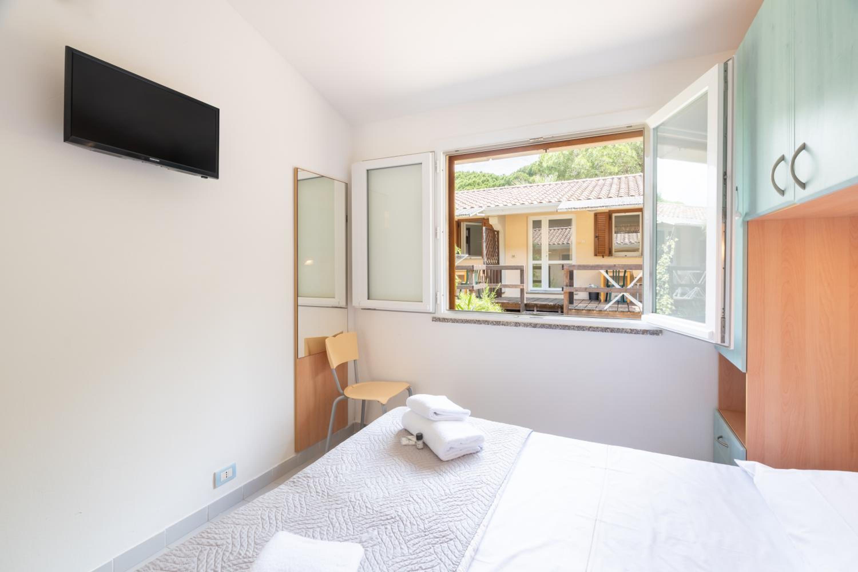 Bungalow with Kitchenette photo 2