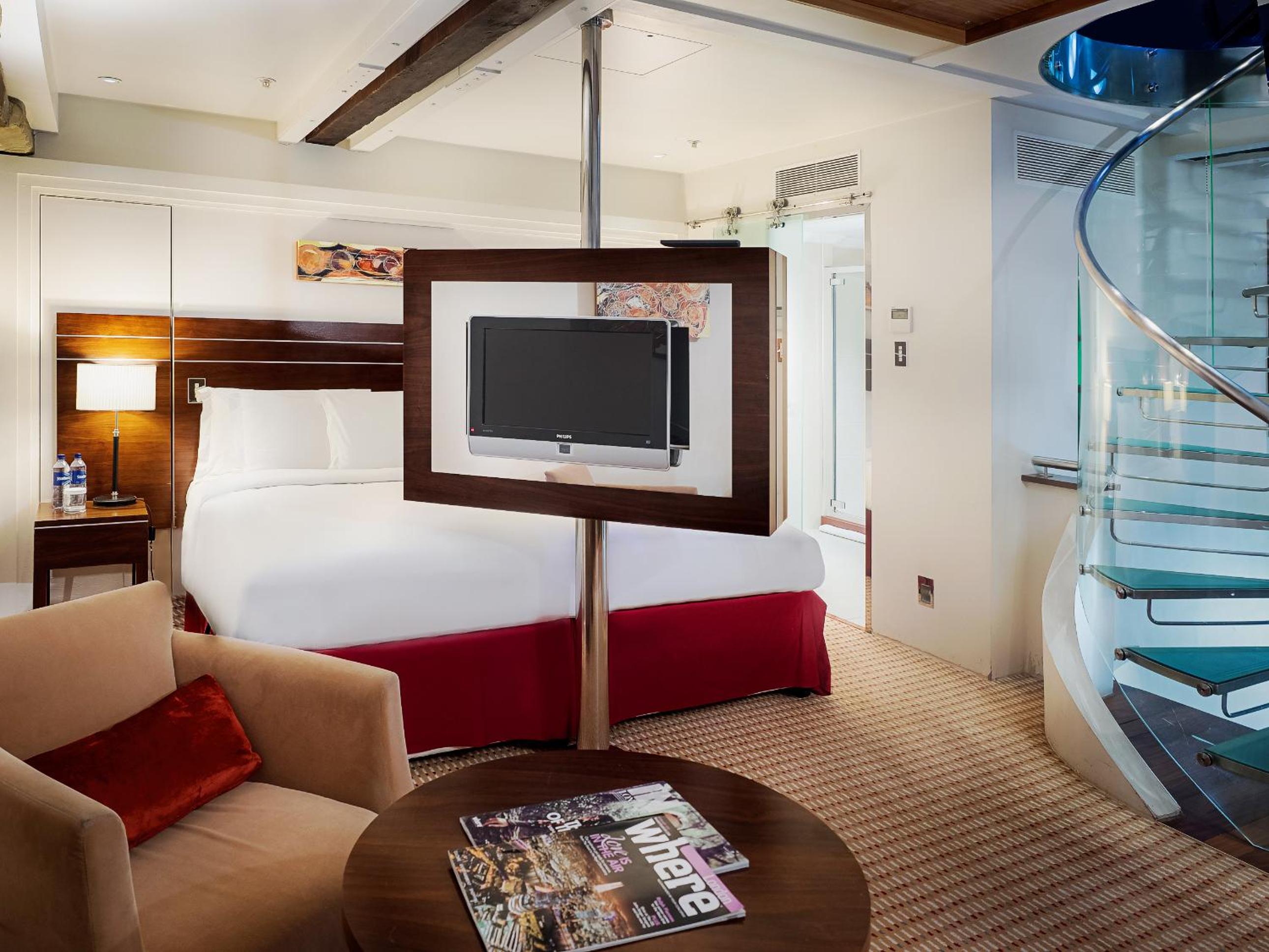 Tower Suite with Lounge Access