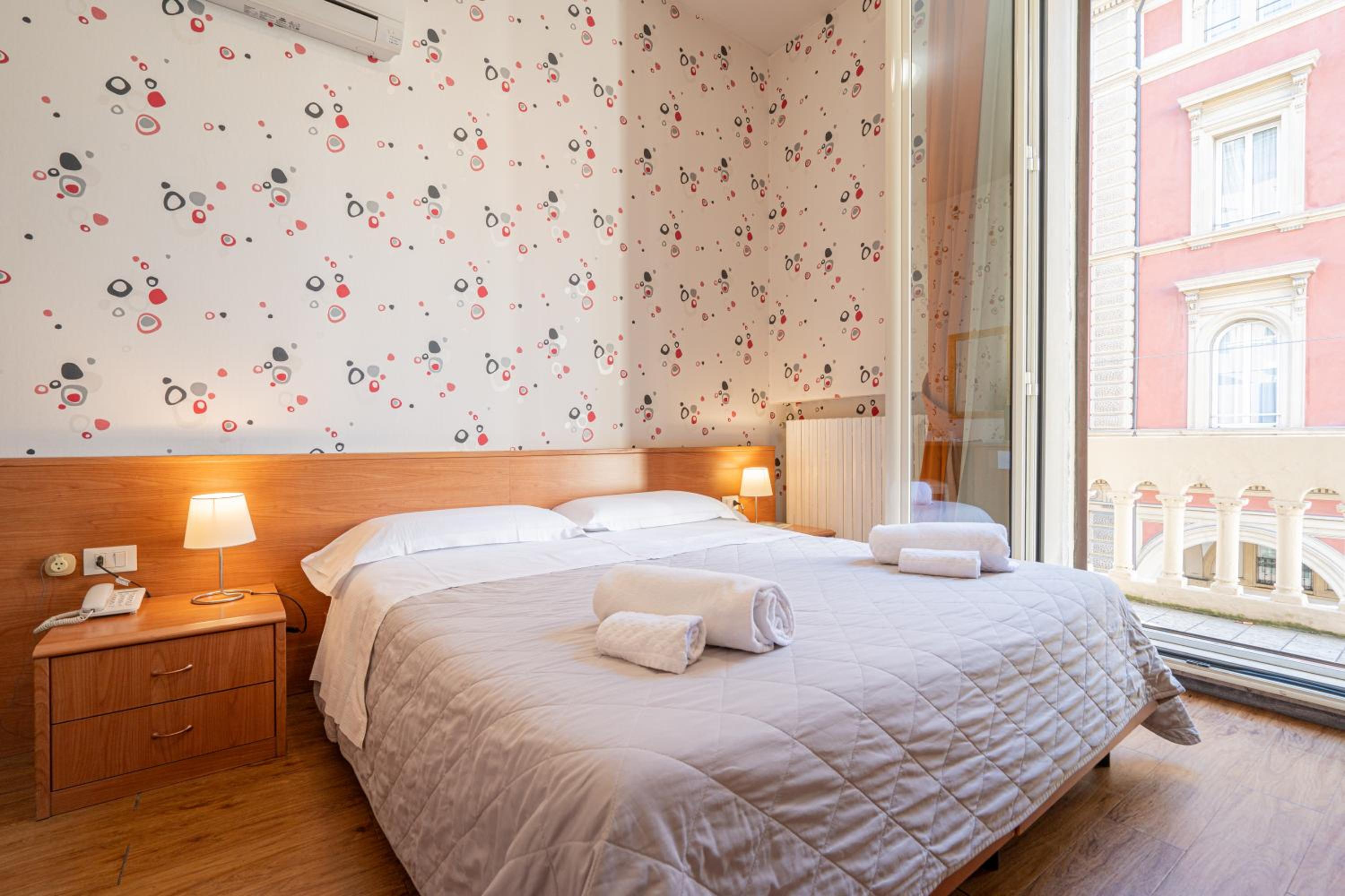 Double or Twin Room - Photo 3