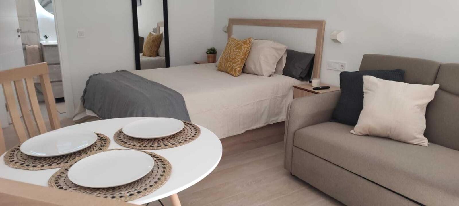 One-Bedroom Suite photo 2