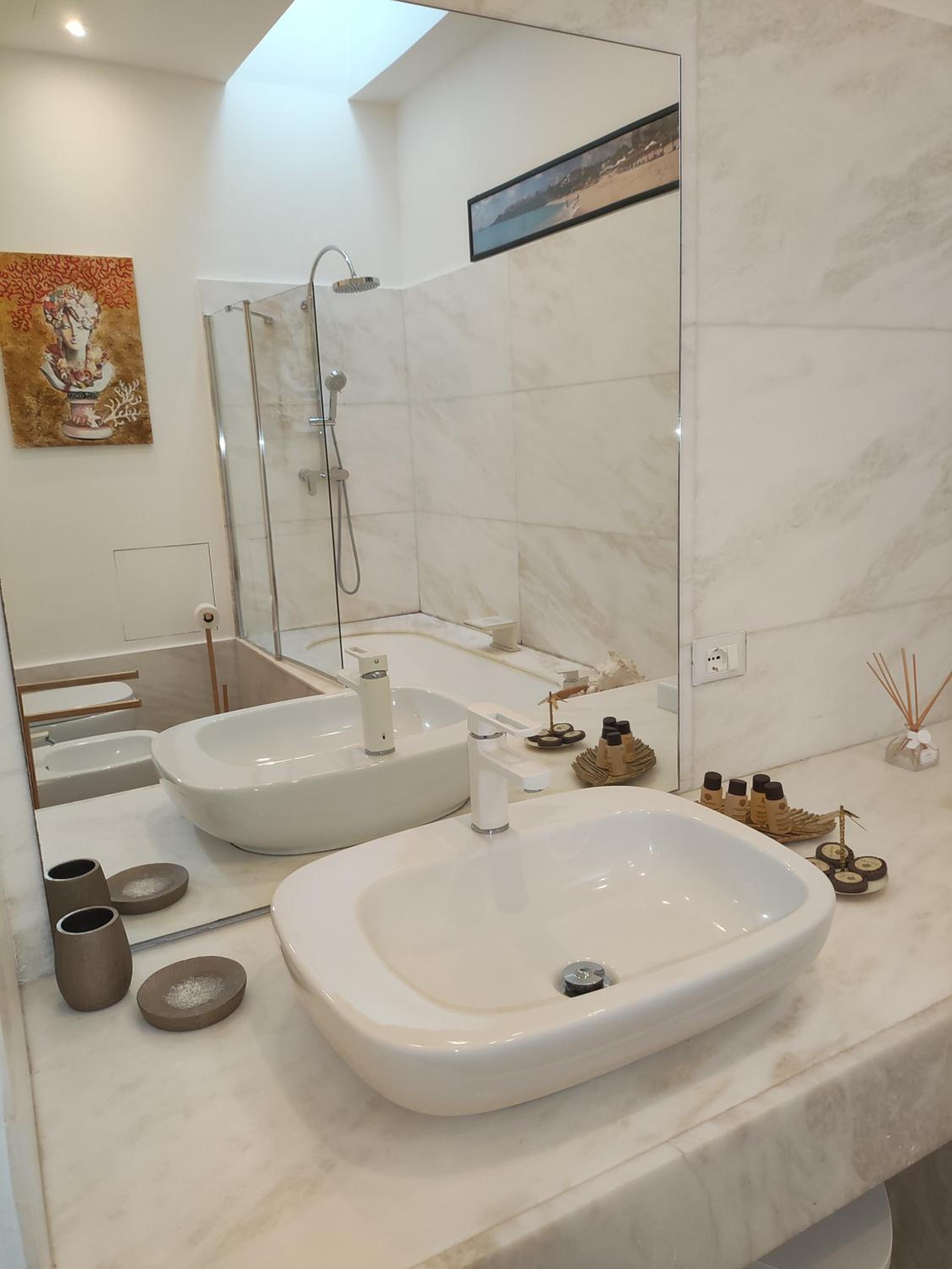 Standard Quadruple Room - Photo 6