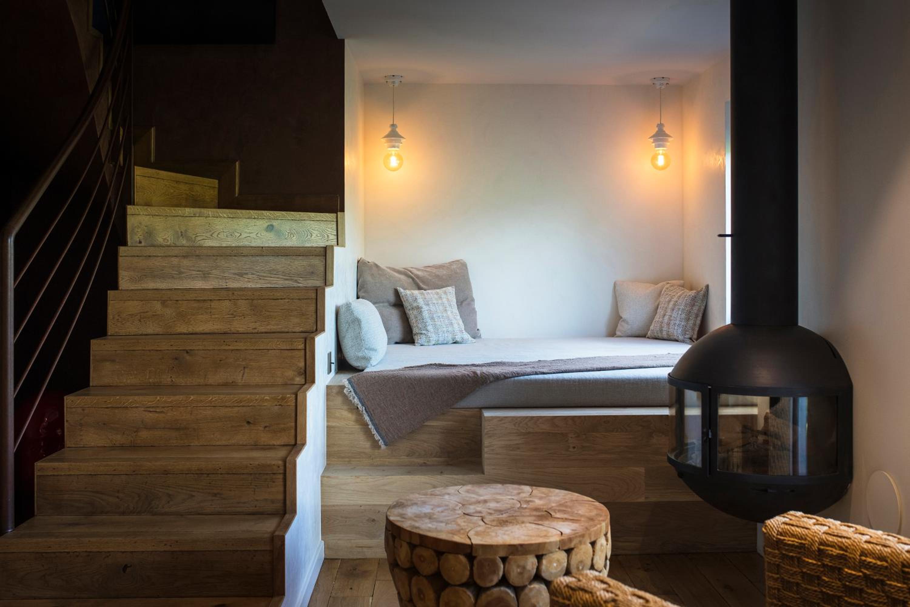 Double Room with Mountain View and Balcony photo 2