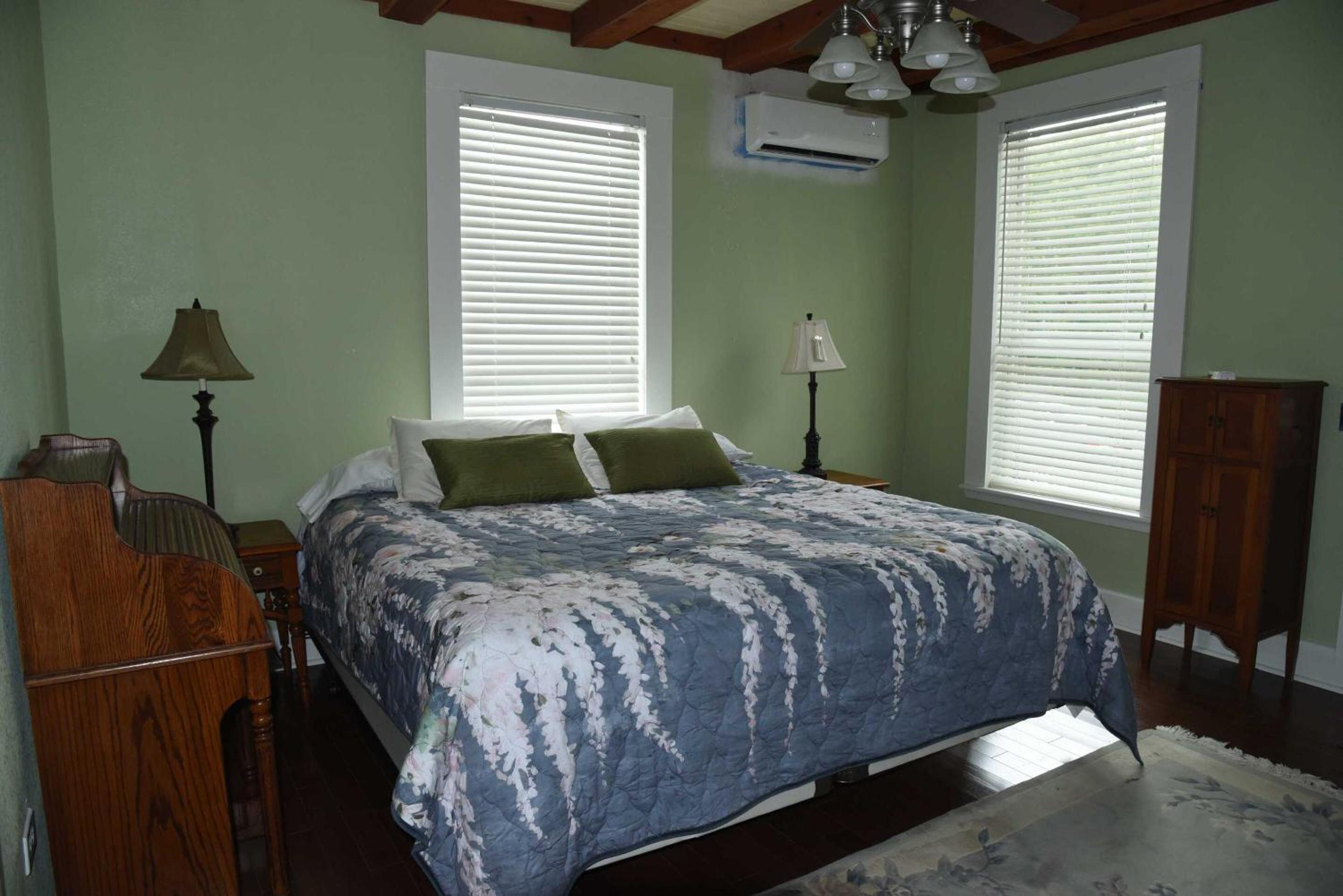 One-Bedroom Cottage photo 3