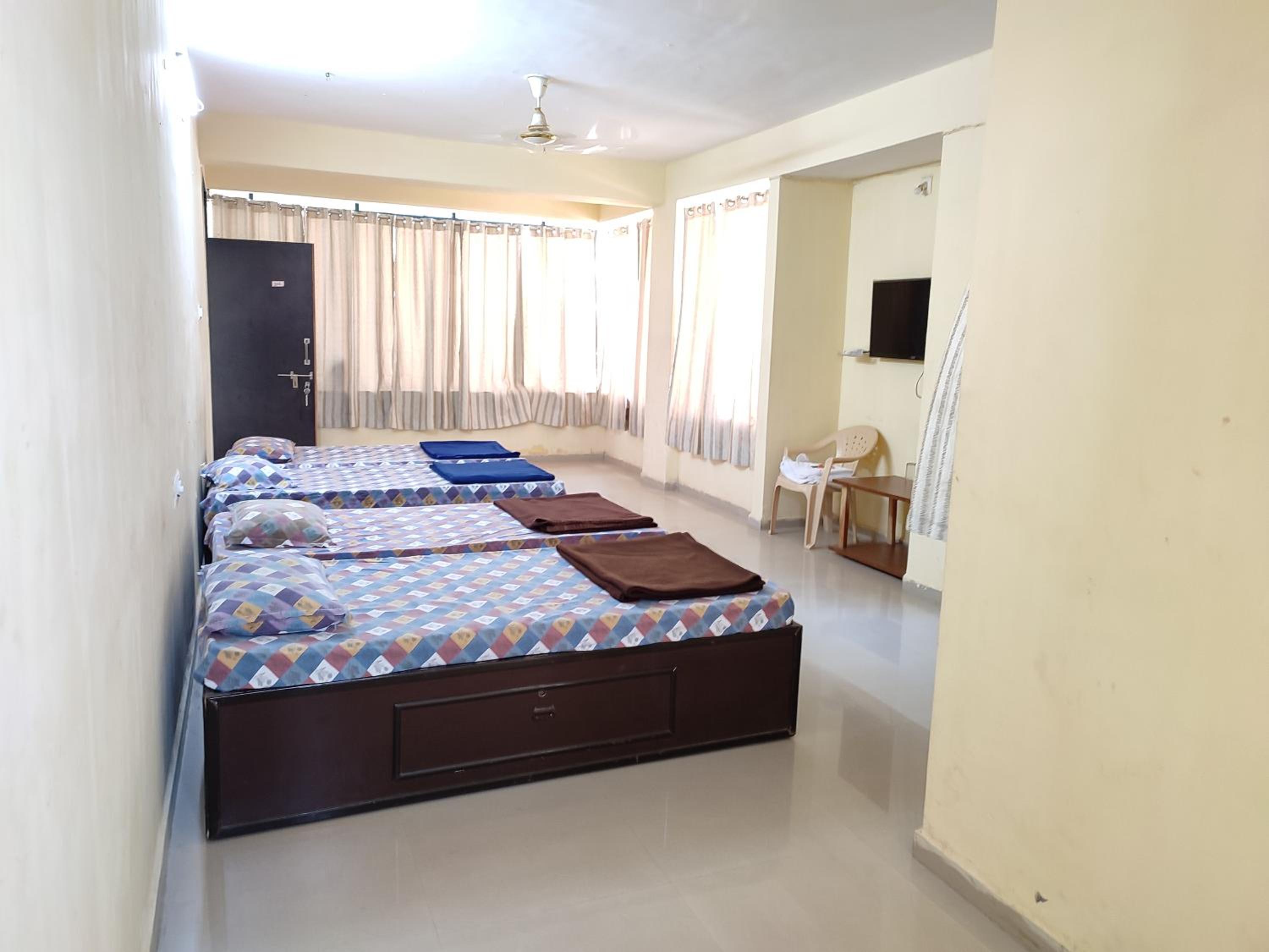 Standard Family Room
