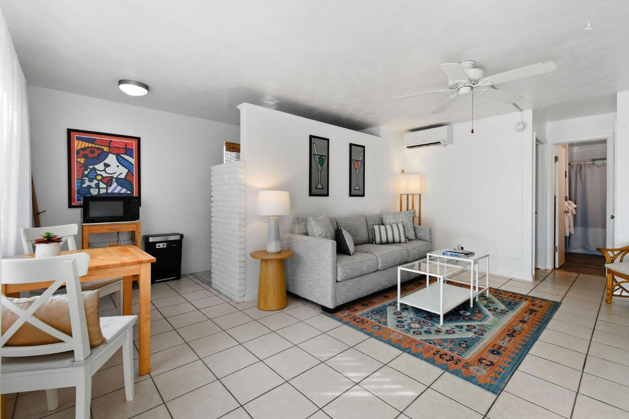 One-Bedroom Suite photo 1