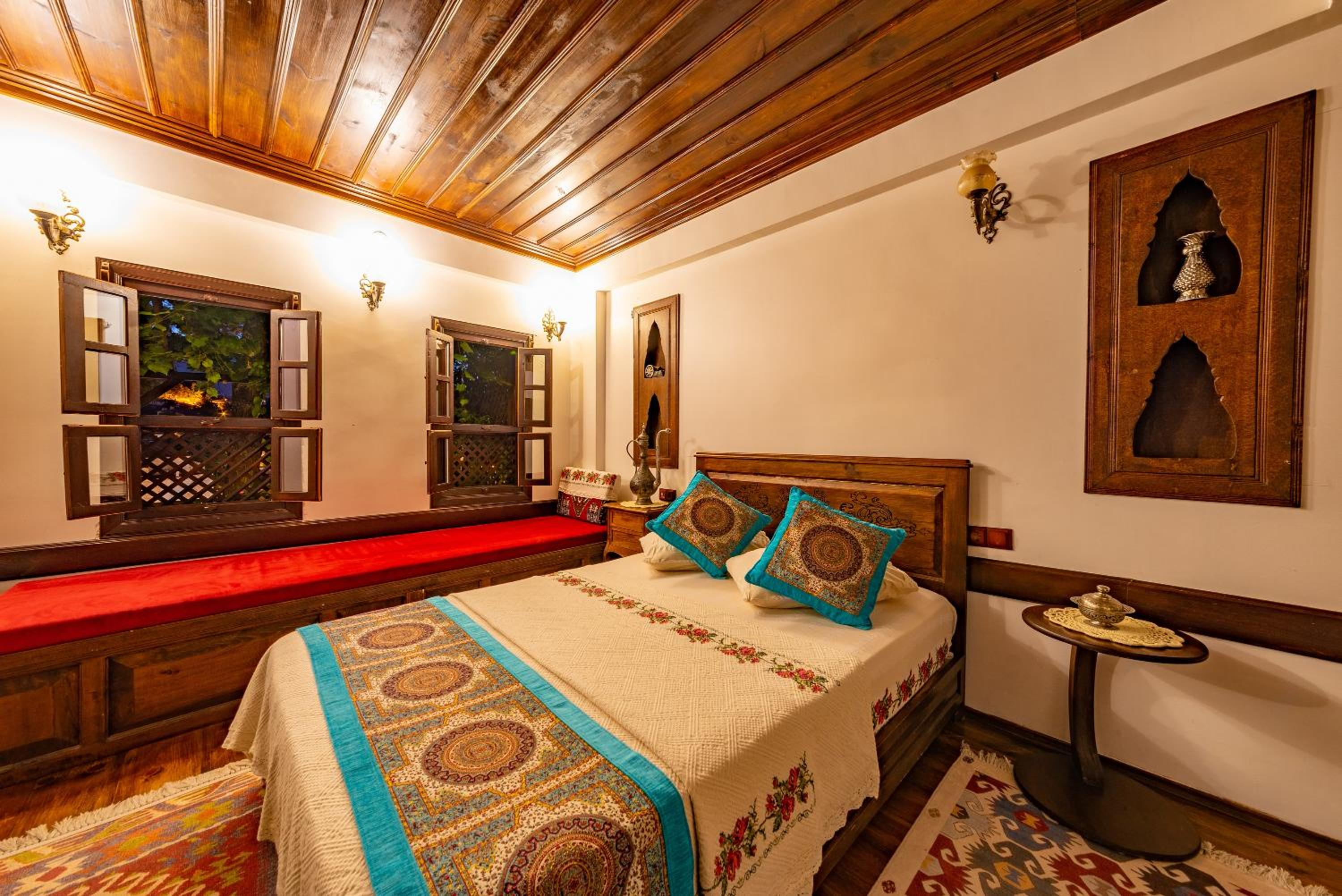 Standard Double Room with City View photo 1