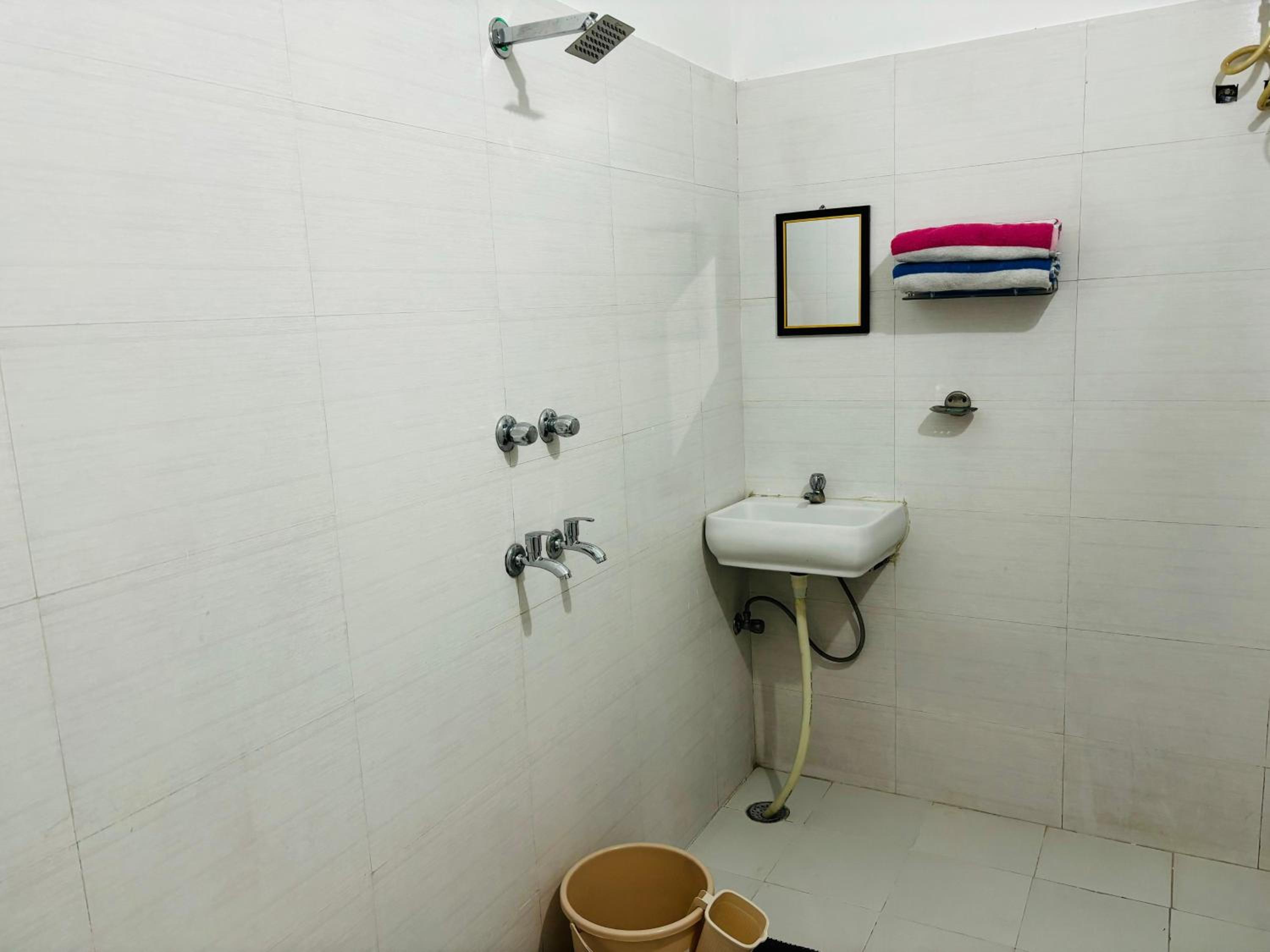 Deluxe Triple Room - Photo 2