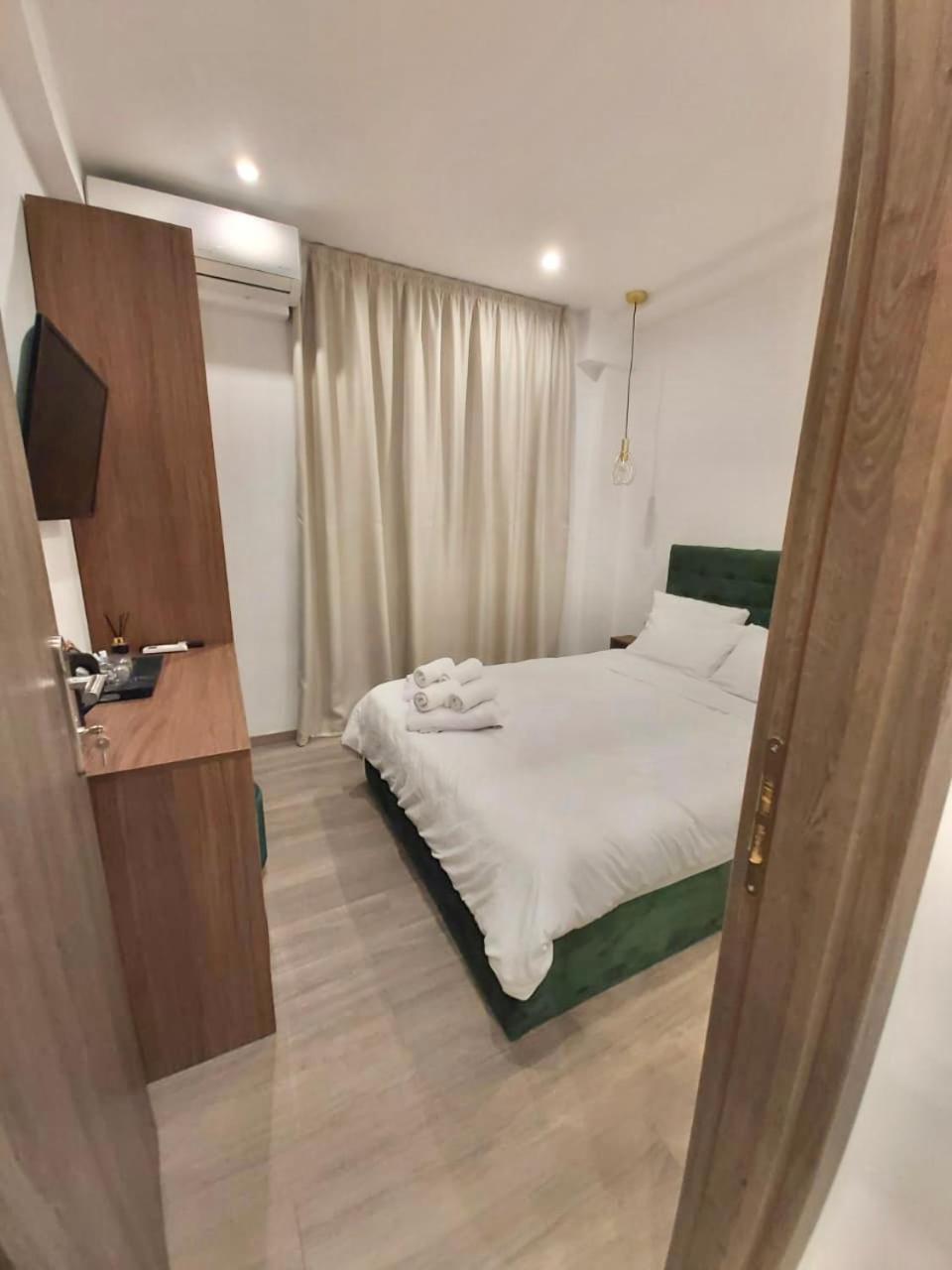 Deluxe Suite photo 1