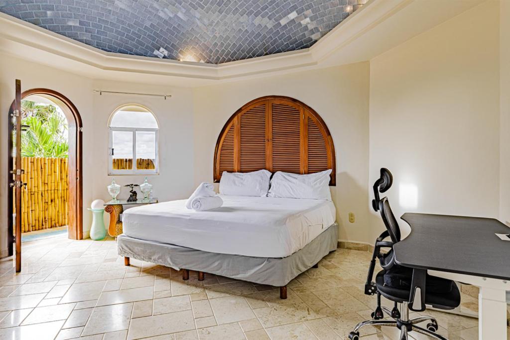 Villa photo 1