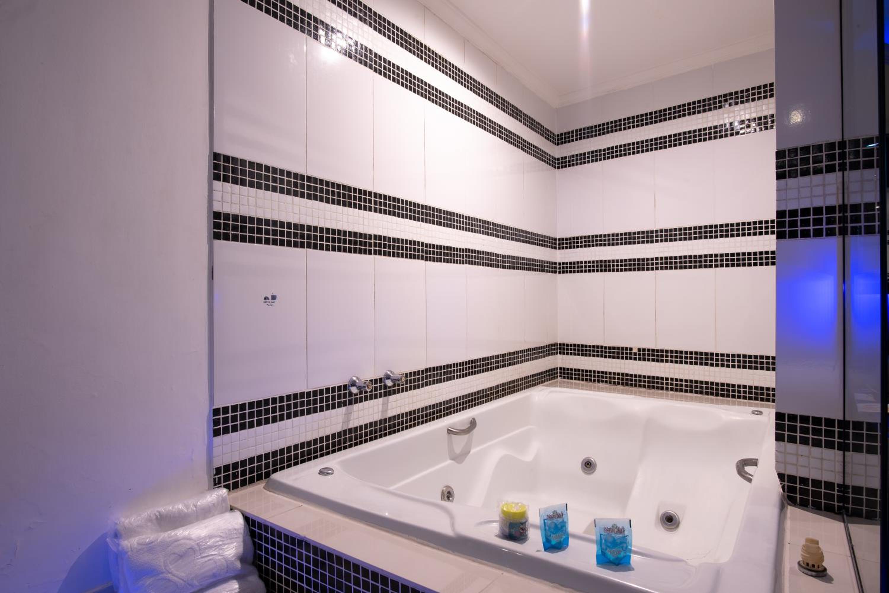 Luxury Double Room - Photo 3