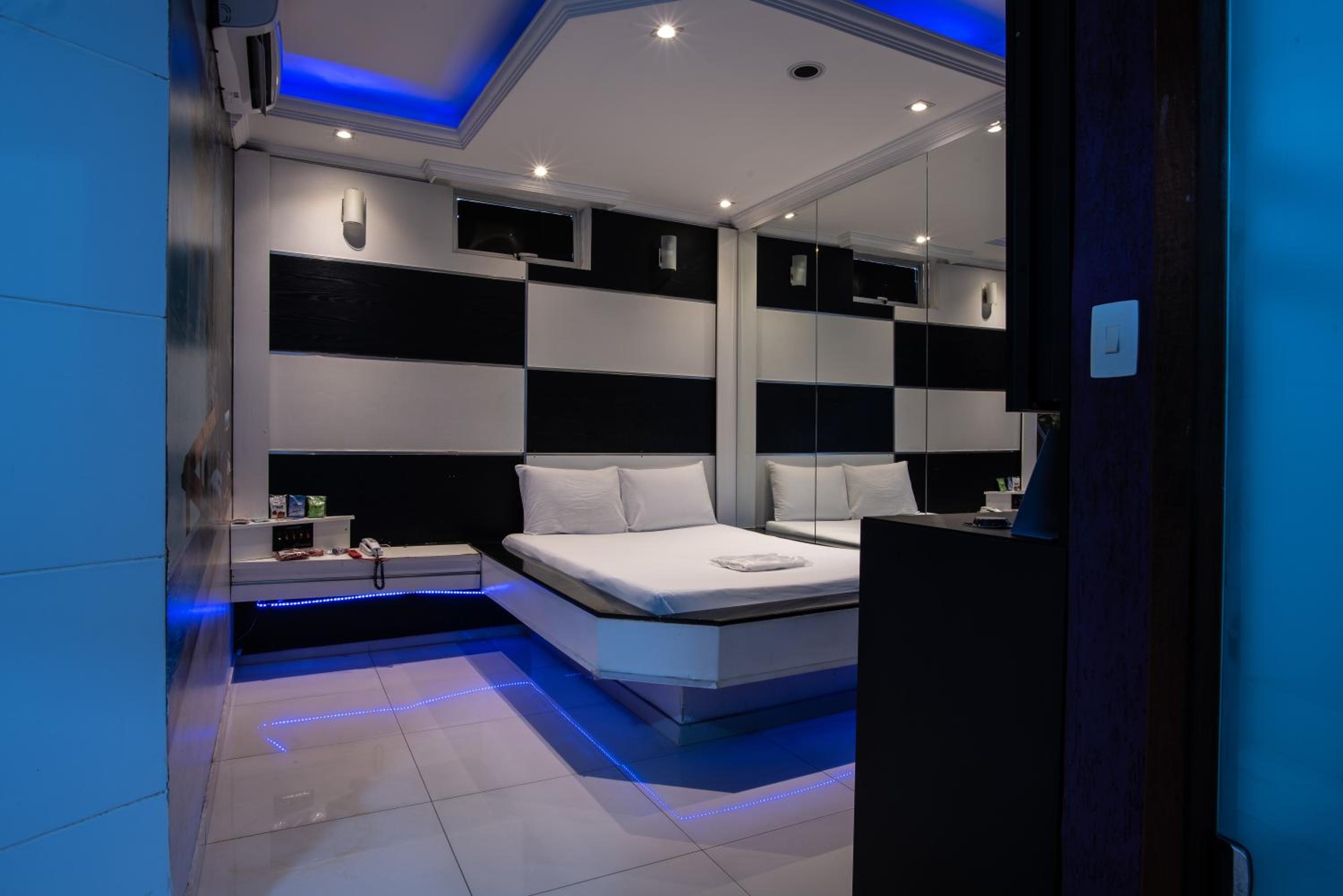 Luxury Double Room - Photo 18