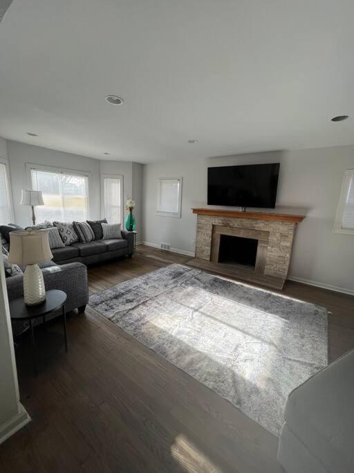 Four-Bedroom House photo 1