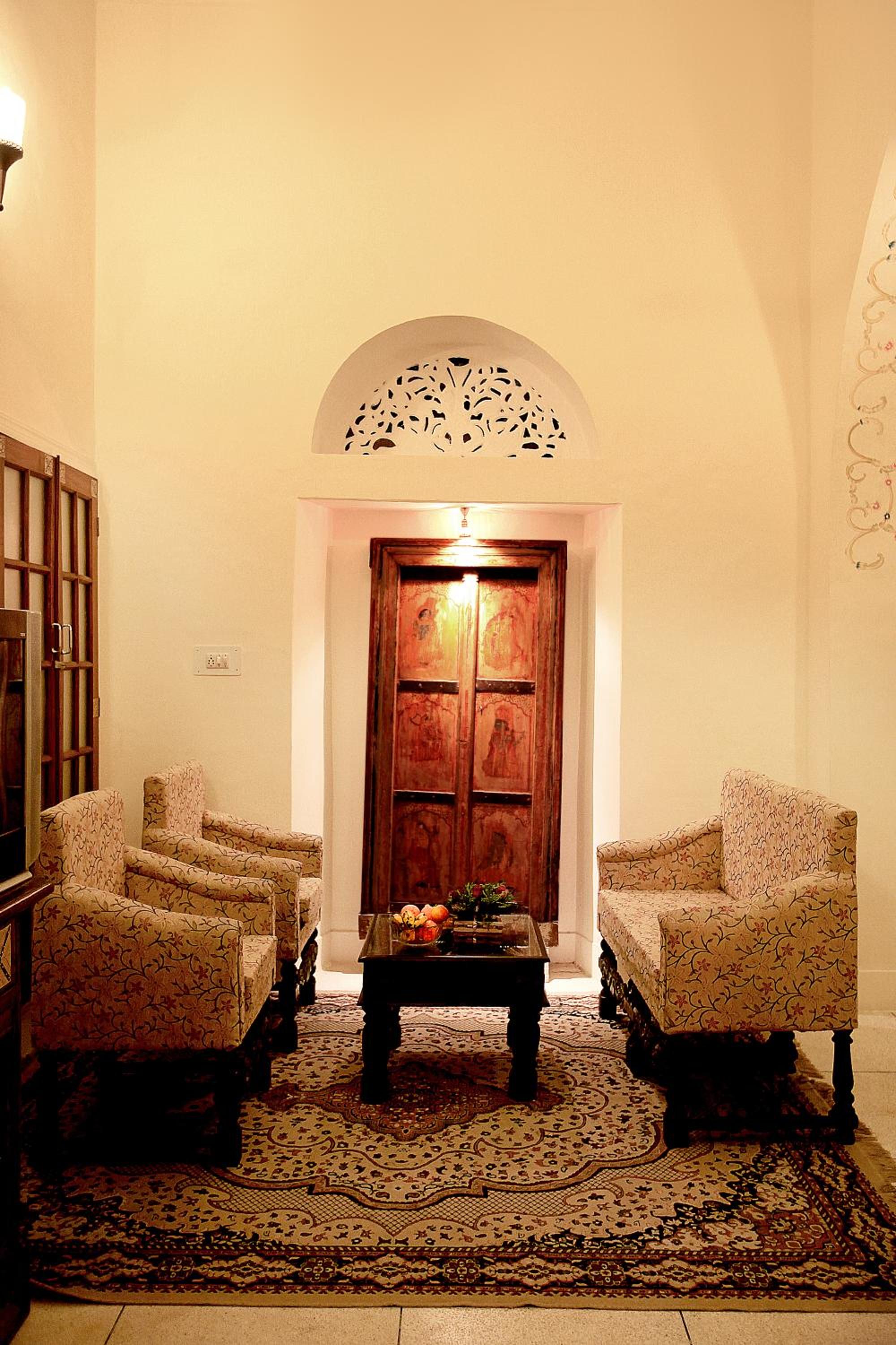 Super Deluxe - Photo 10