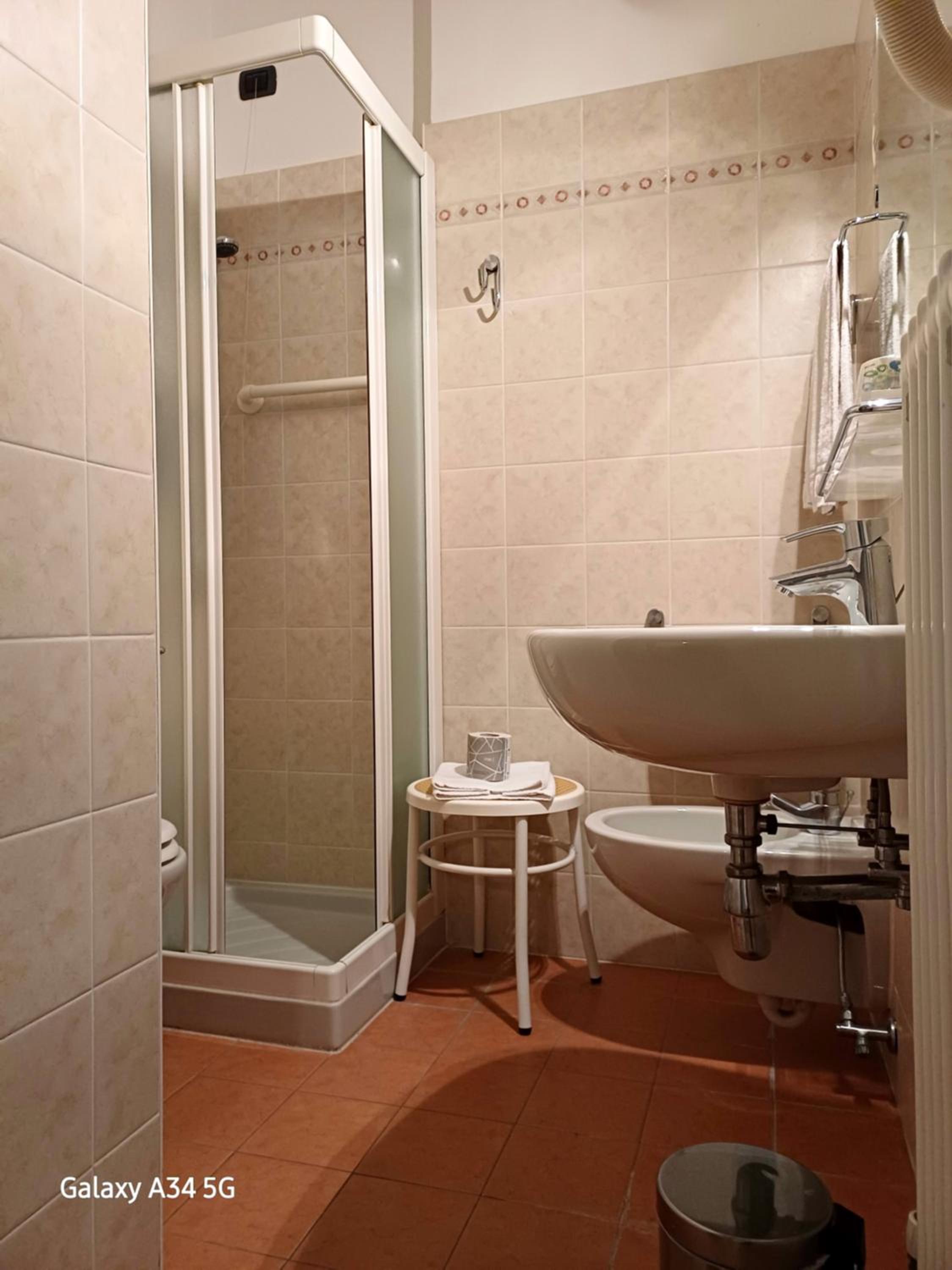 Deluxe Single Room photo 3
