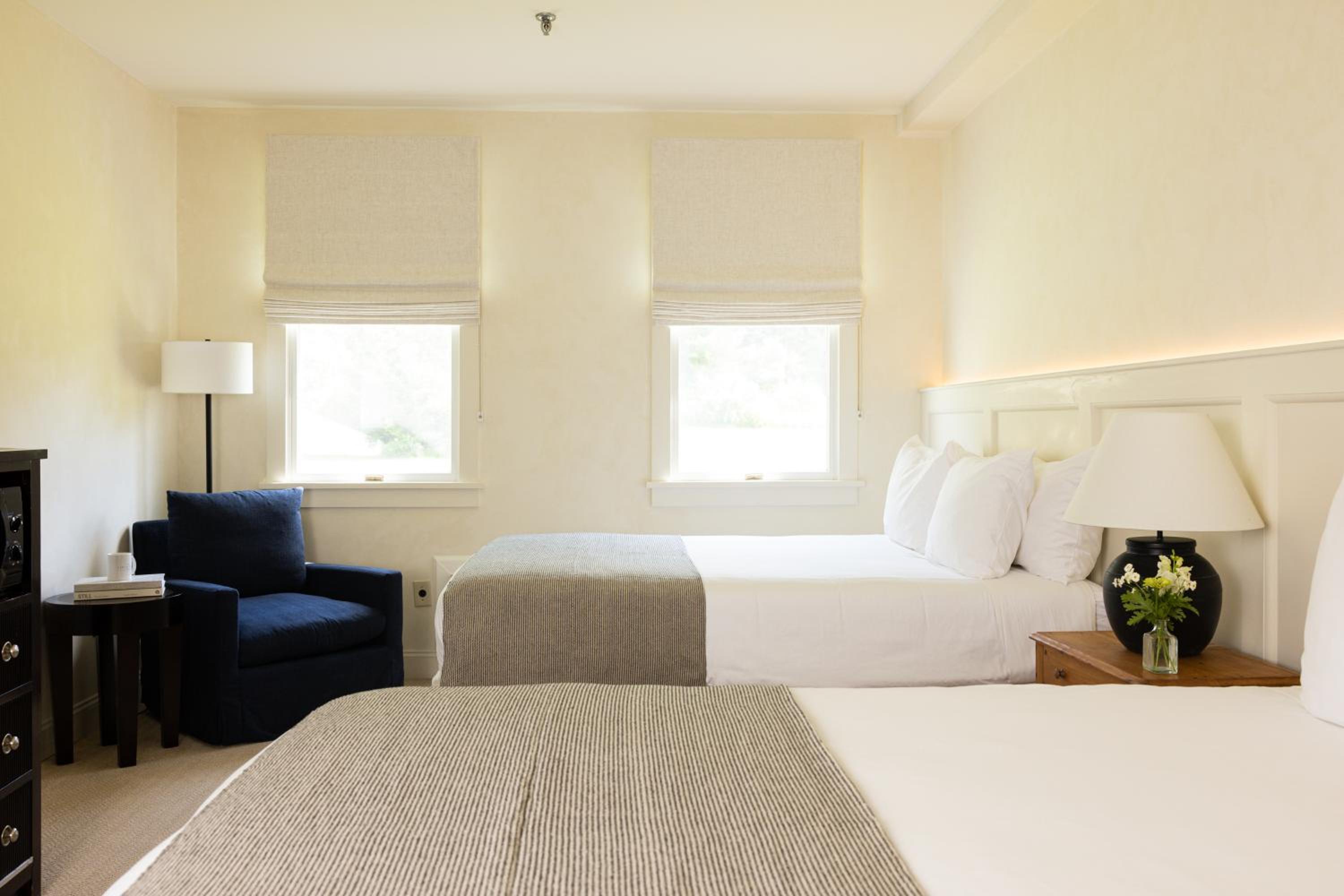 Queen Room with Two Queen Beds - No-Smoking