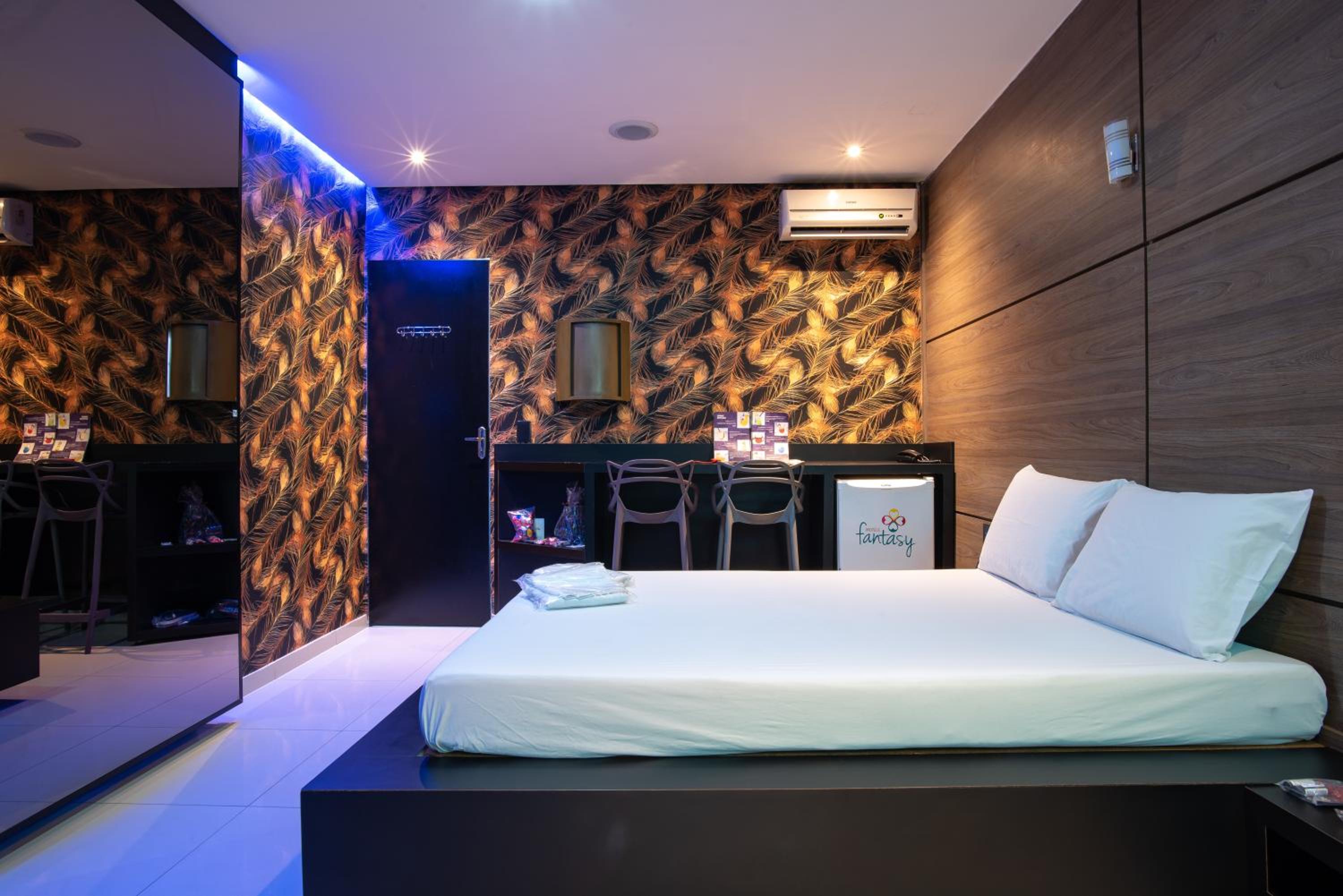 Superior Suite - Photo 5