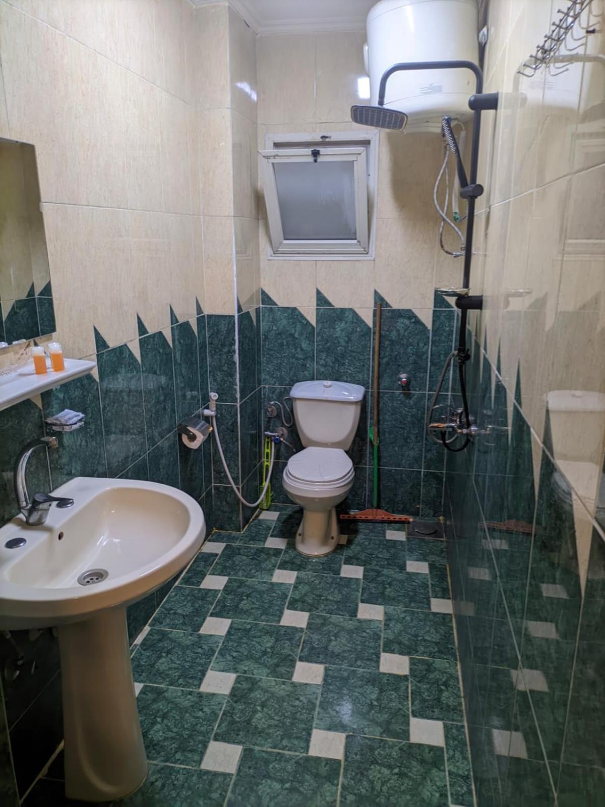 Single Room photo 2