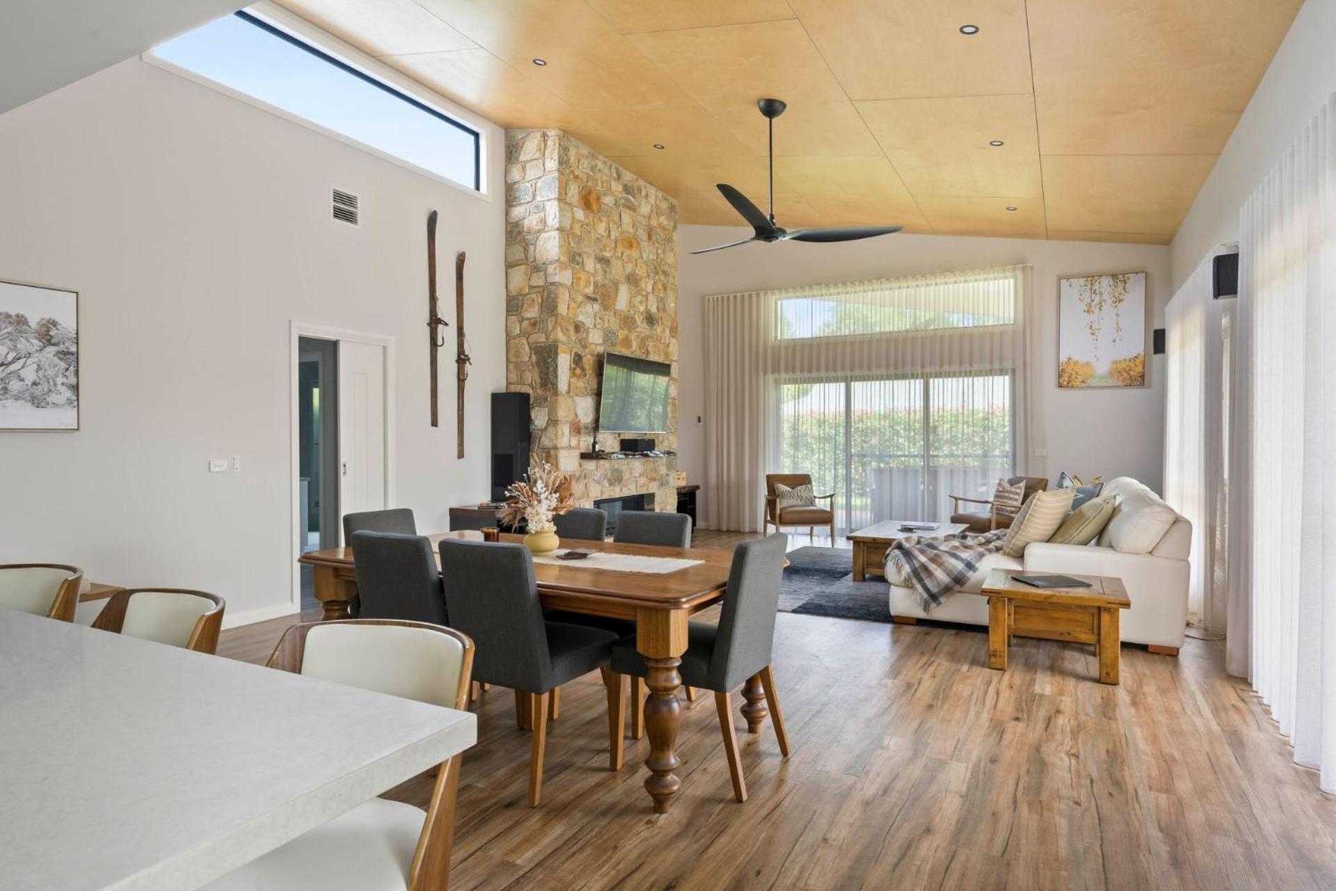 Four-Bedroom House photo 1