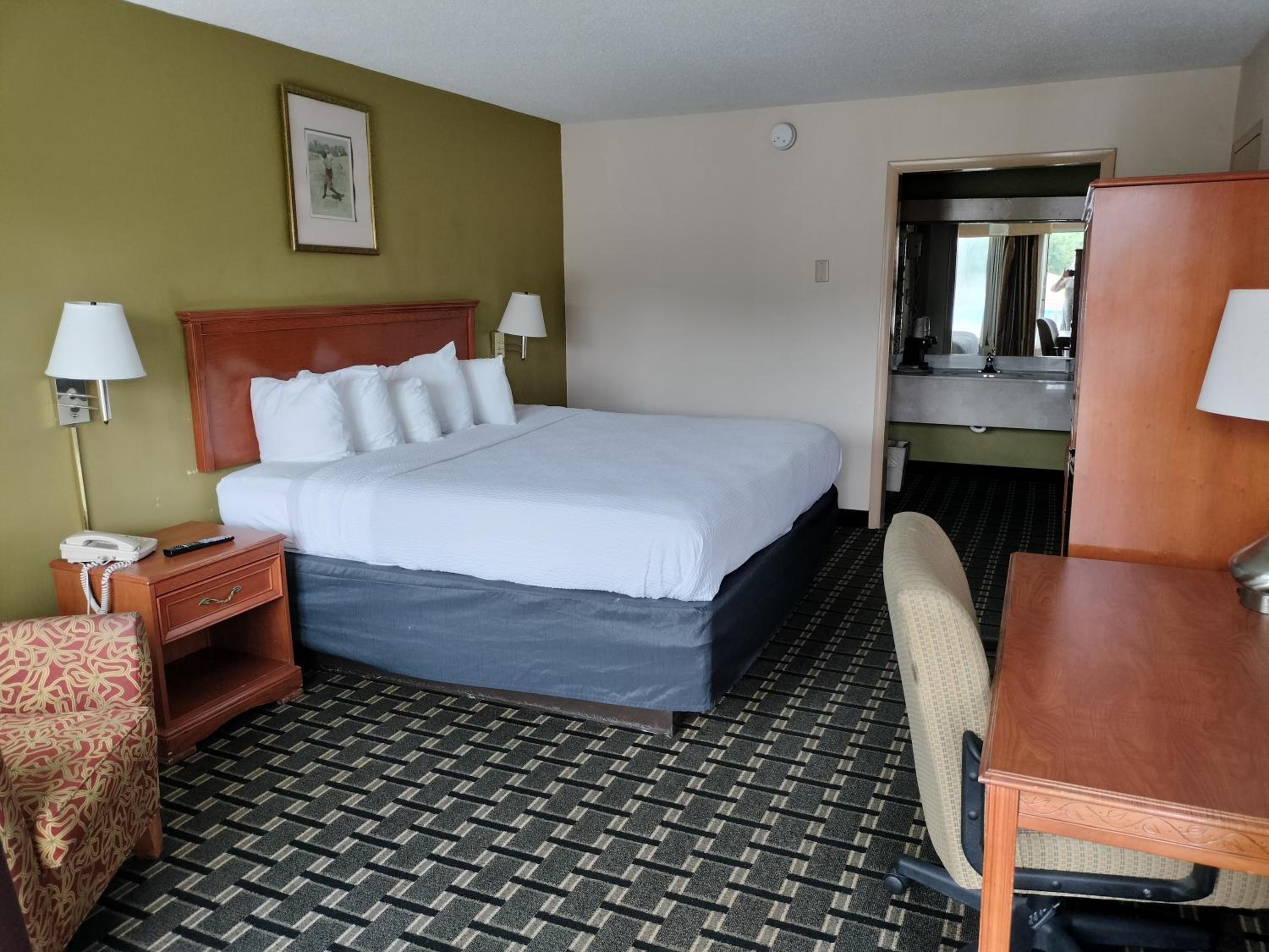 King Room - Mobility Access/Non-Smoking - Photo 5