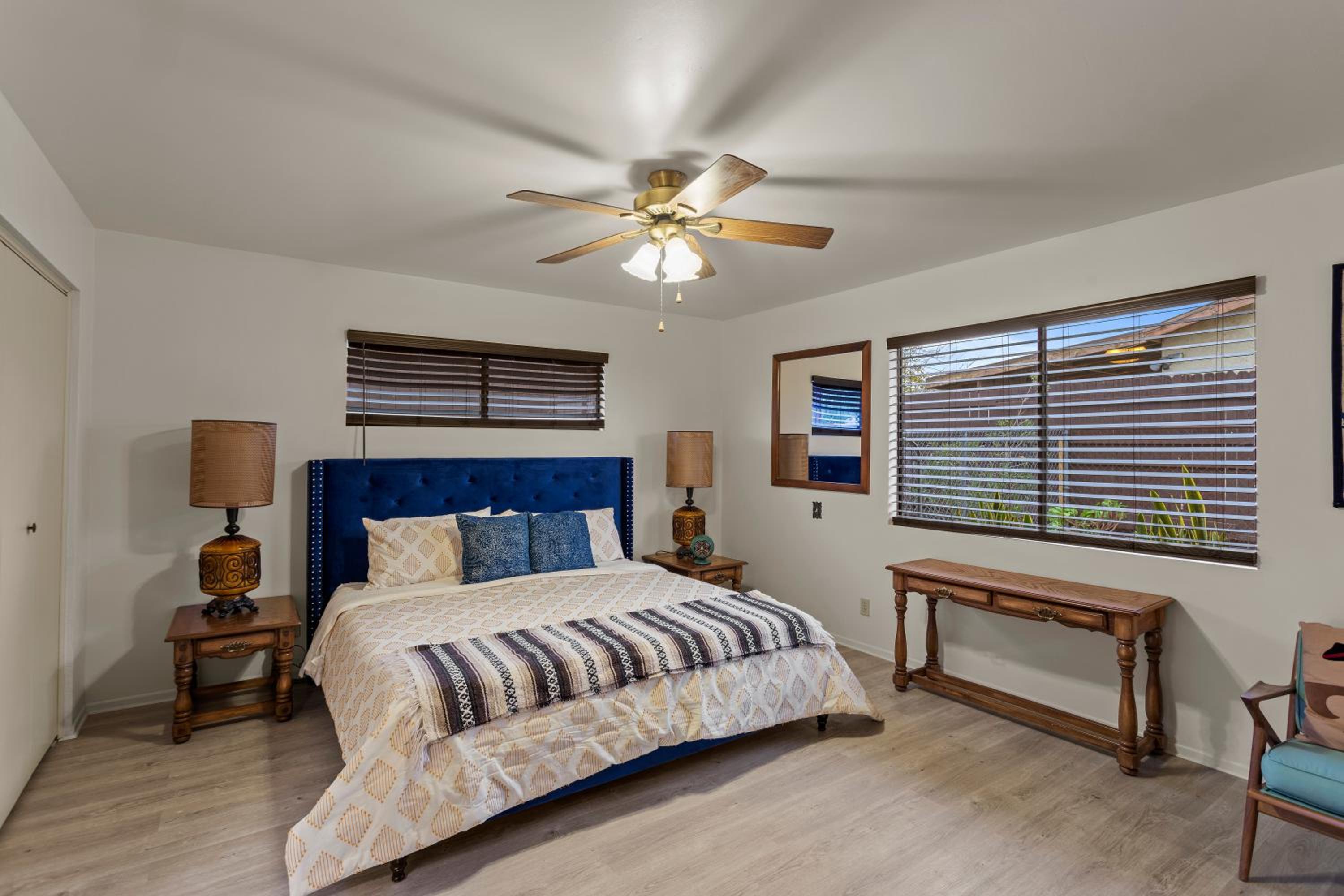 Three-Bedroom House photo 2